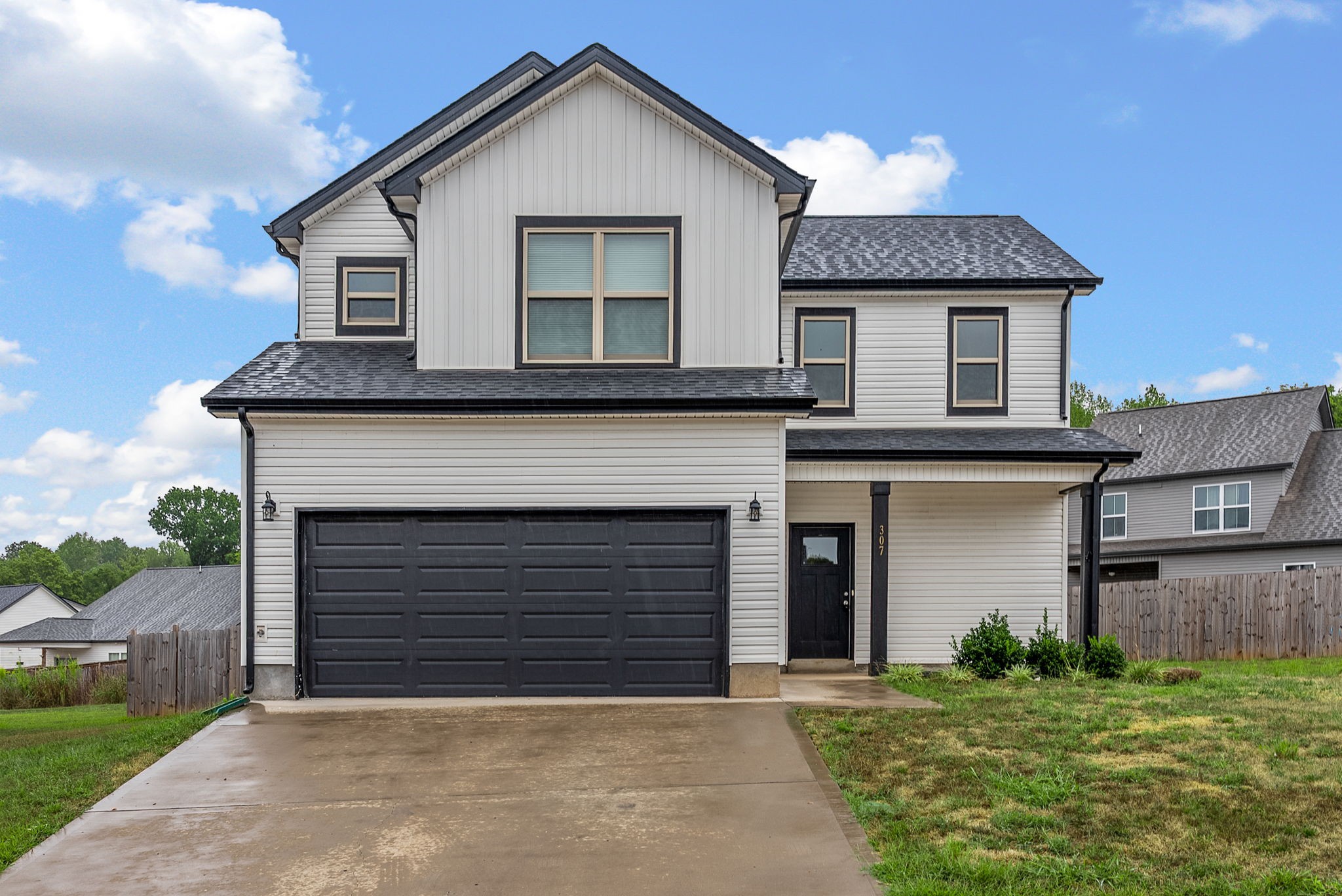 307 Lugano Ln — photo