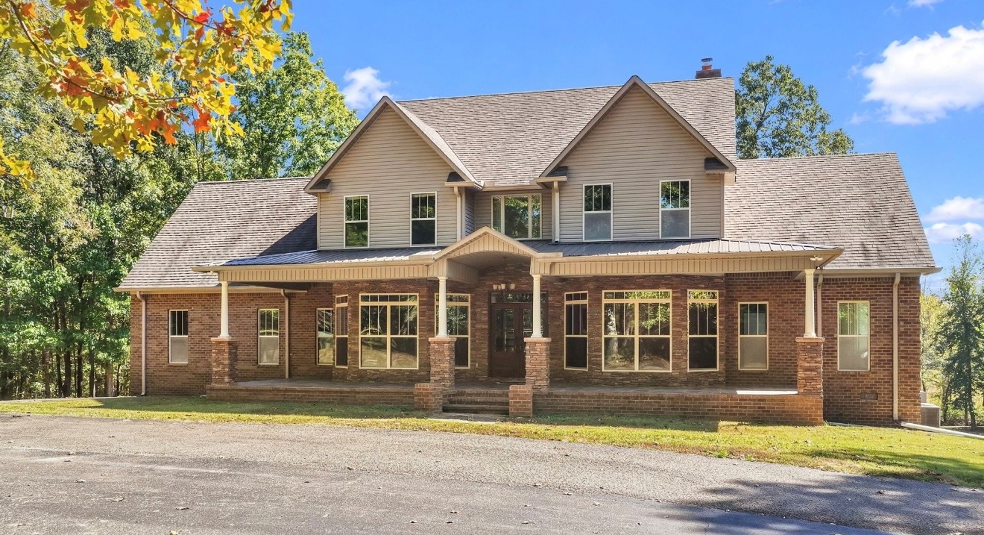 195 Holly Springs Rd — photo