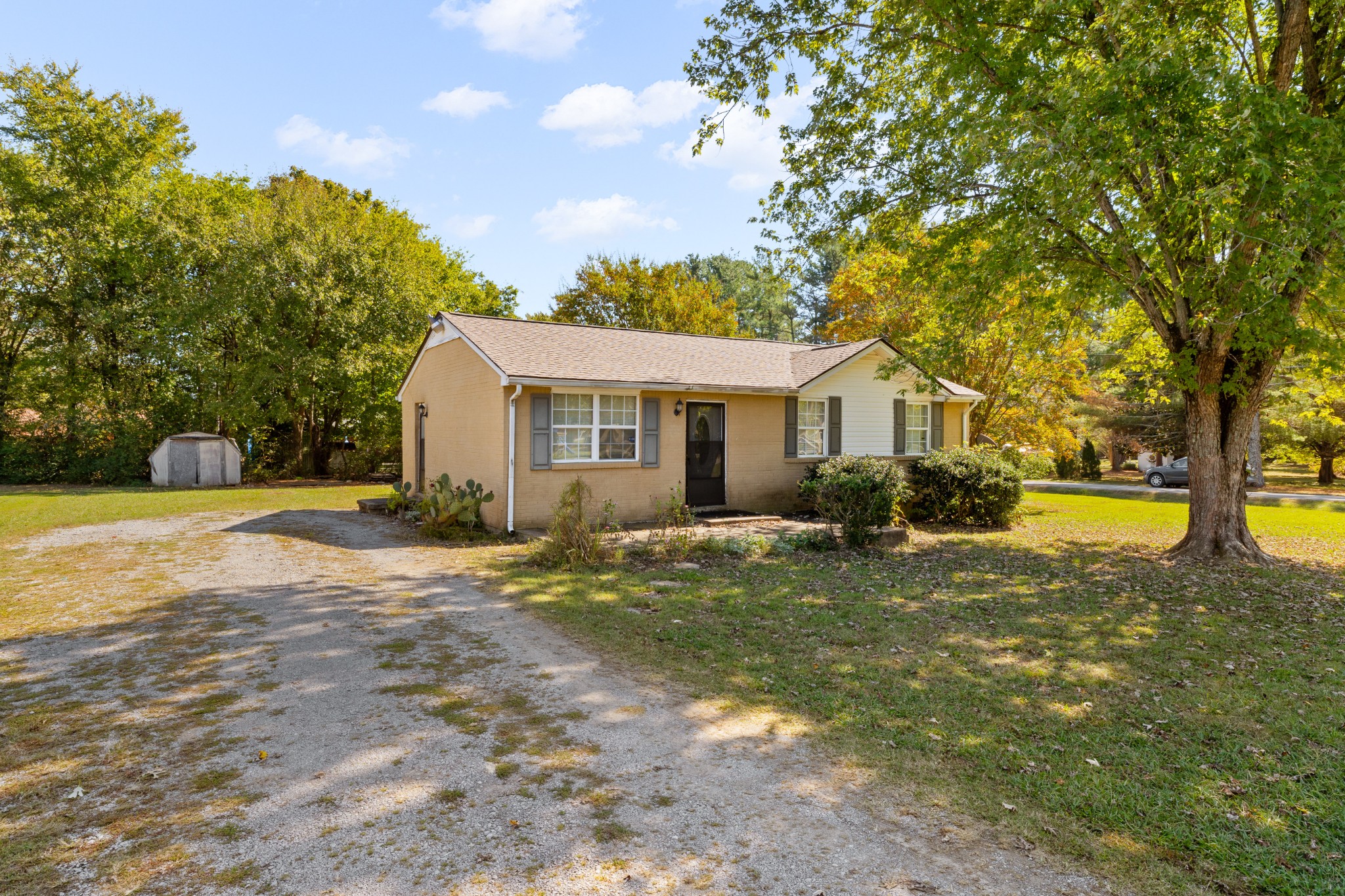 265 Freeman Dr — photo