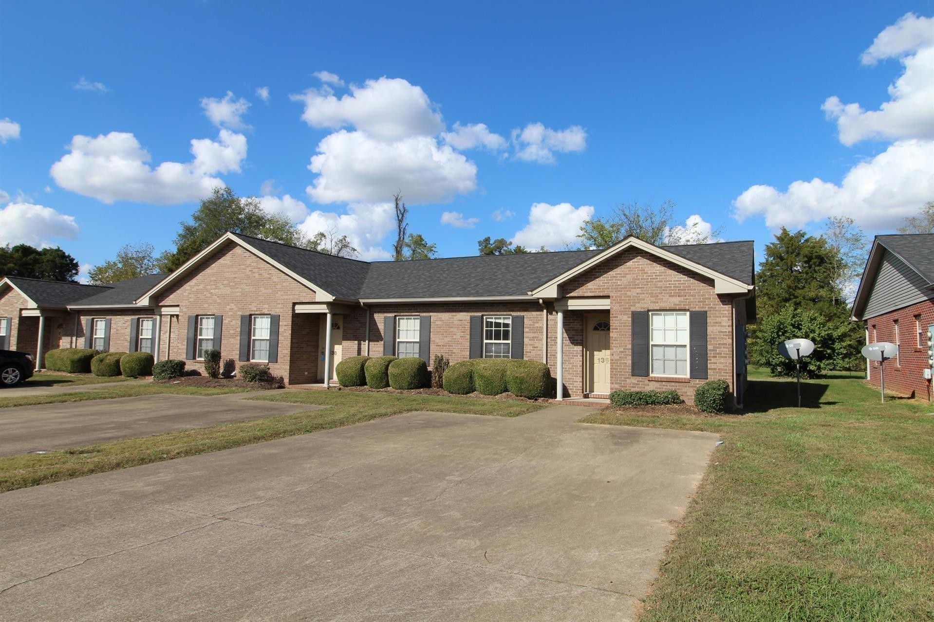 127 Bruceview Circle — photo