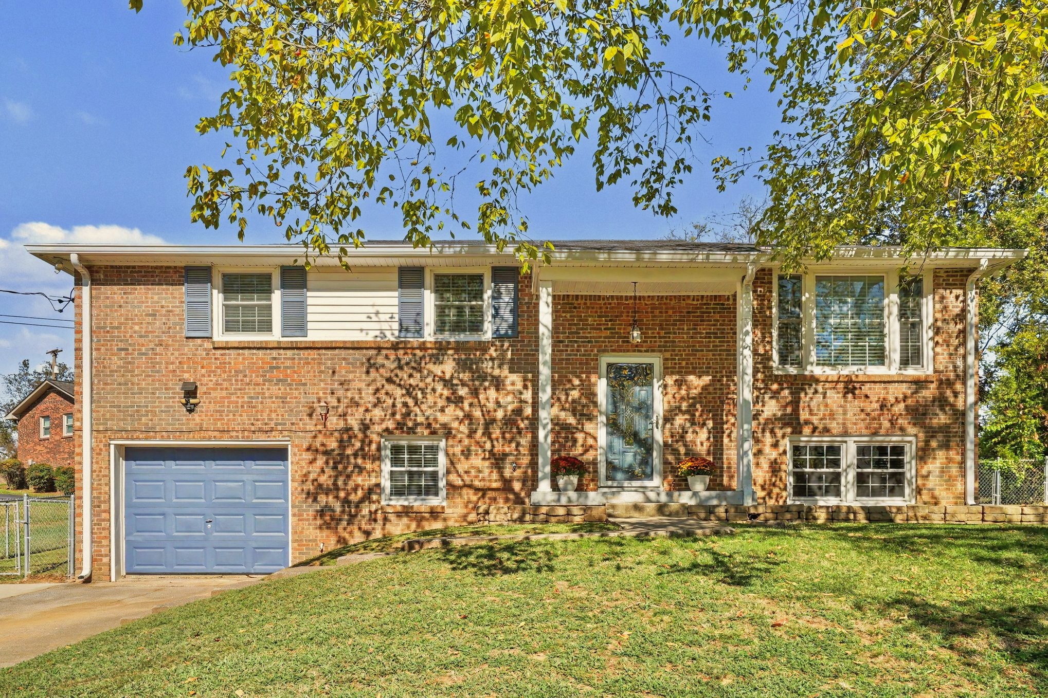 4848 Catskill Dr — photo