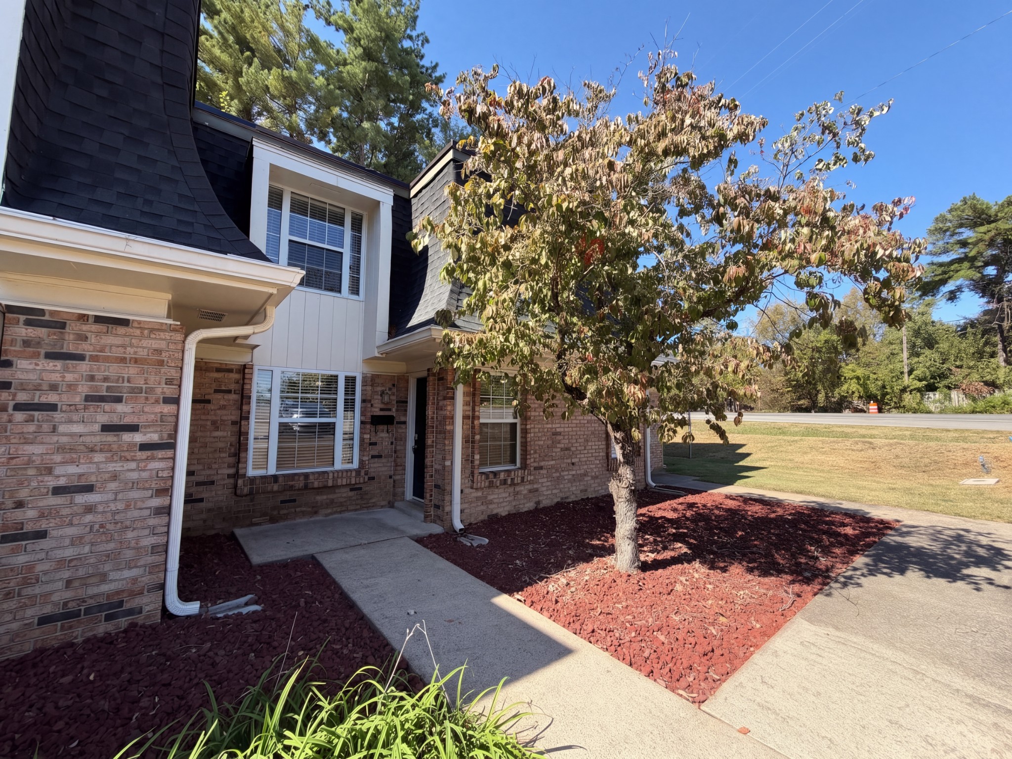 1812 Dr Martin Luther King Blvd — photo