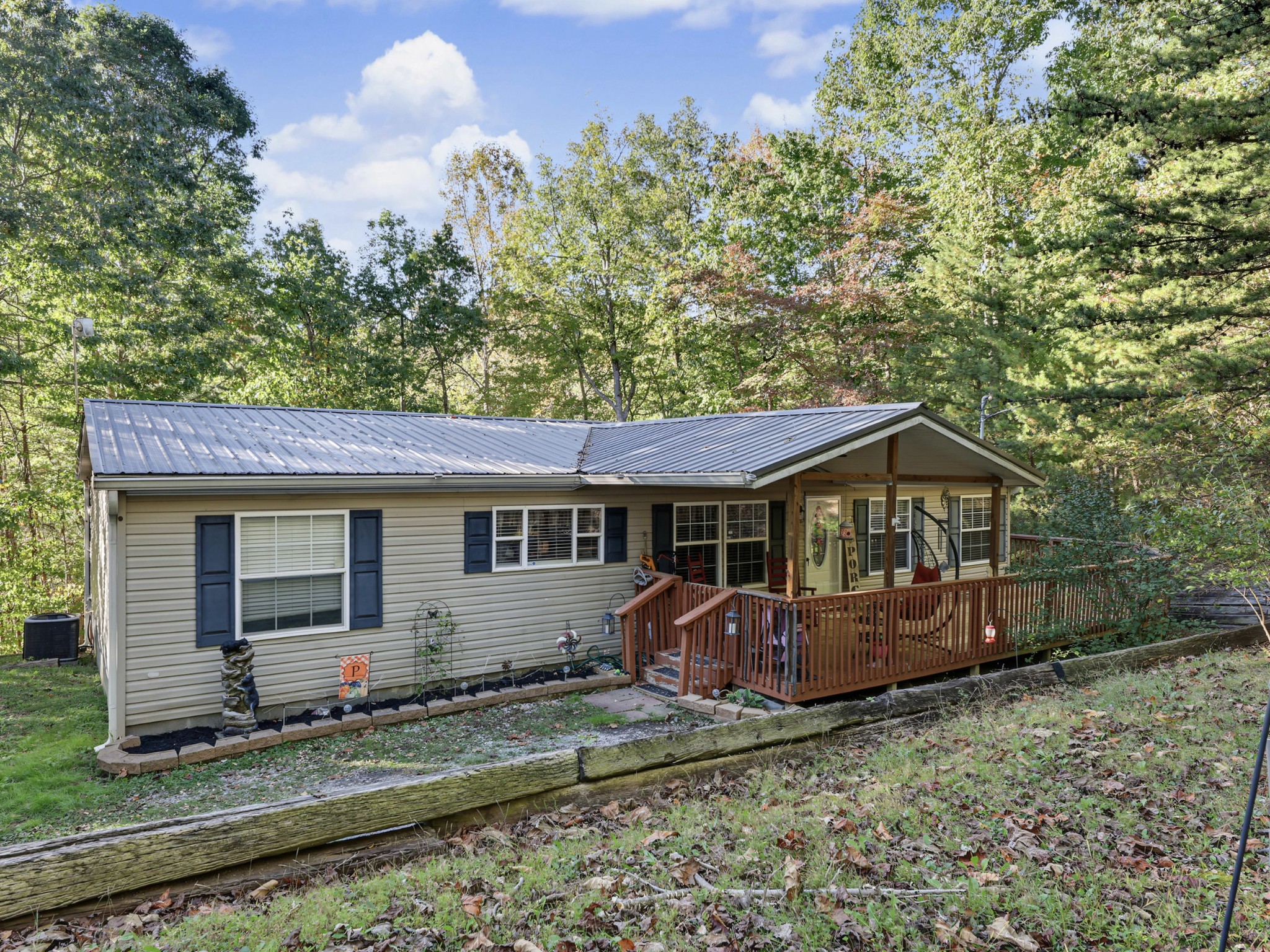 1419 Black Oak Dr — photo