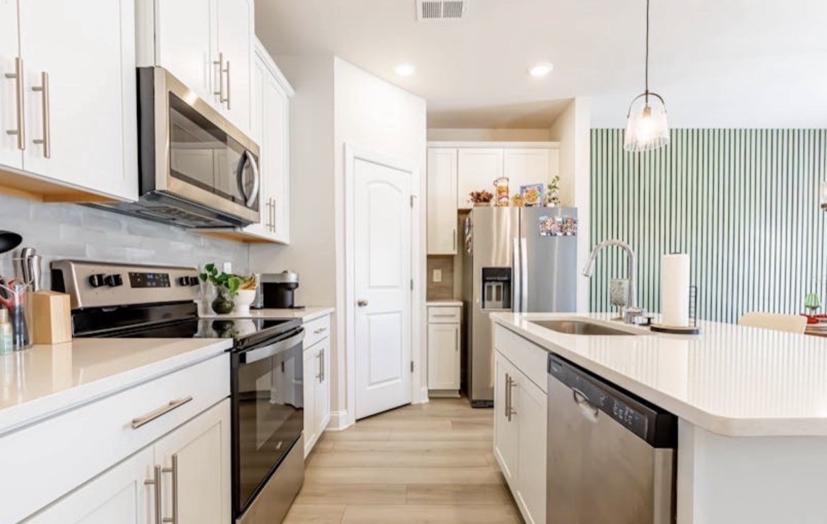 4616 Ridge Bend Dr — photo
