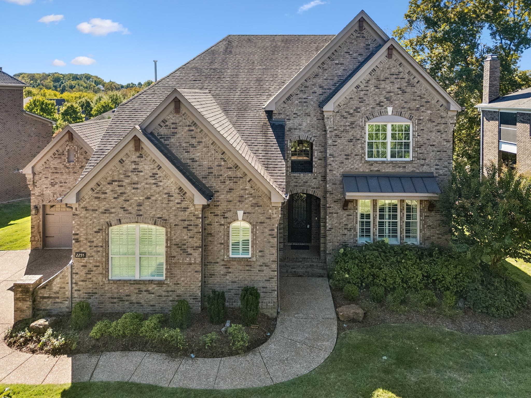 2255 Georgian Cir — photo