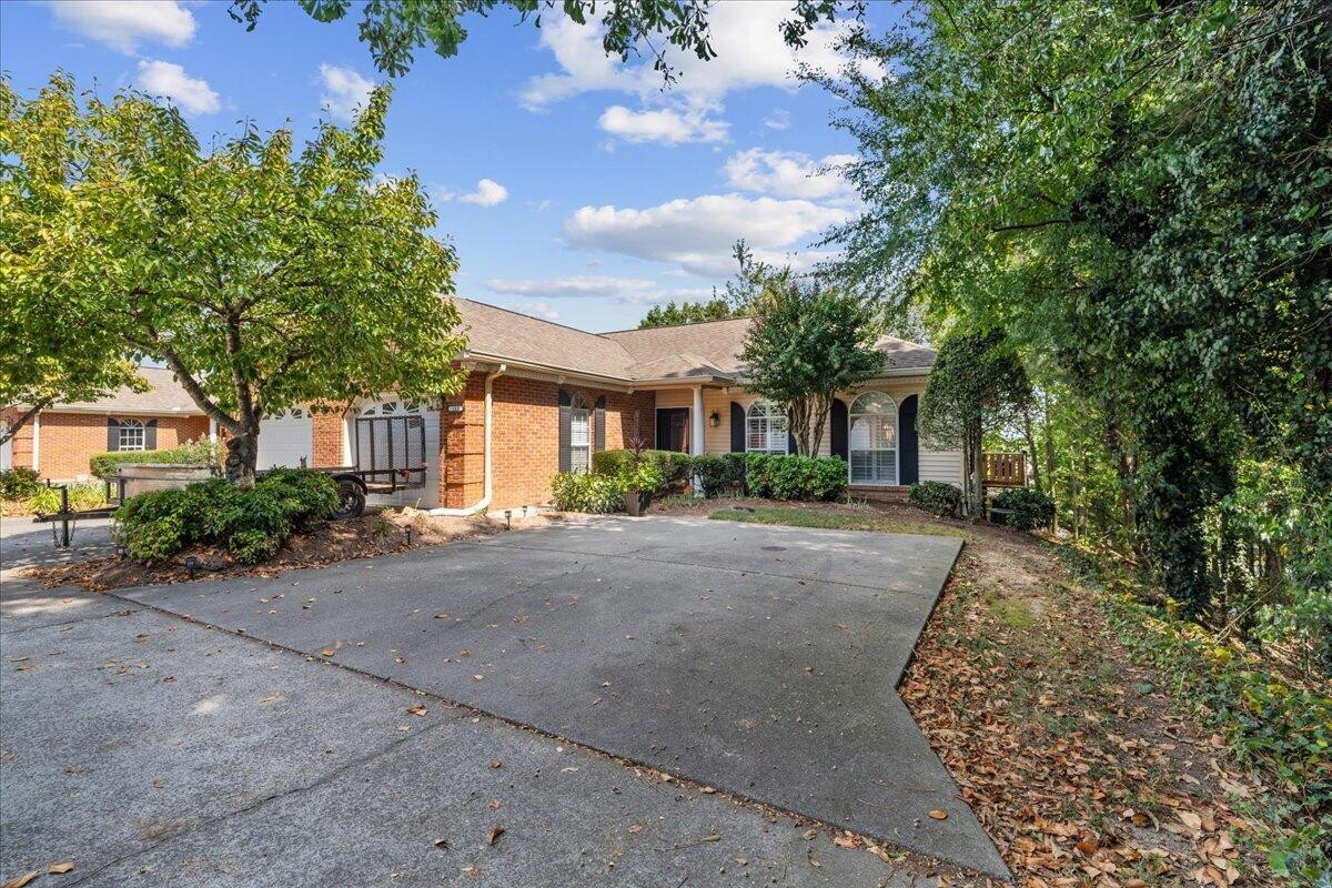1698 Pin Oak Drive Unit 131 — photo
