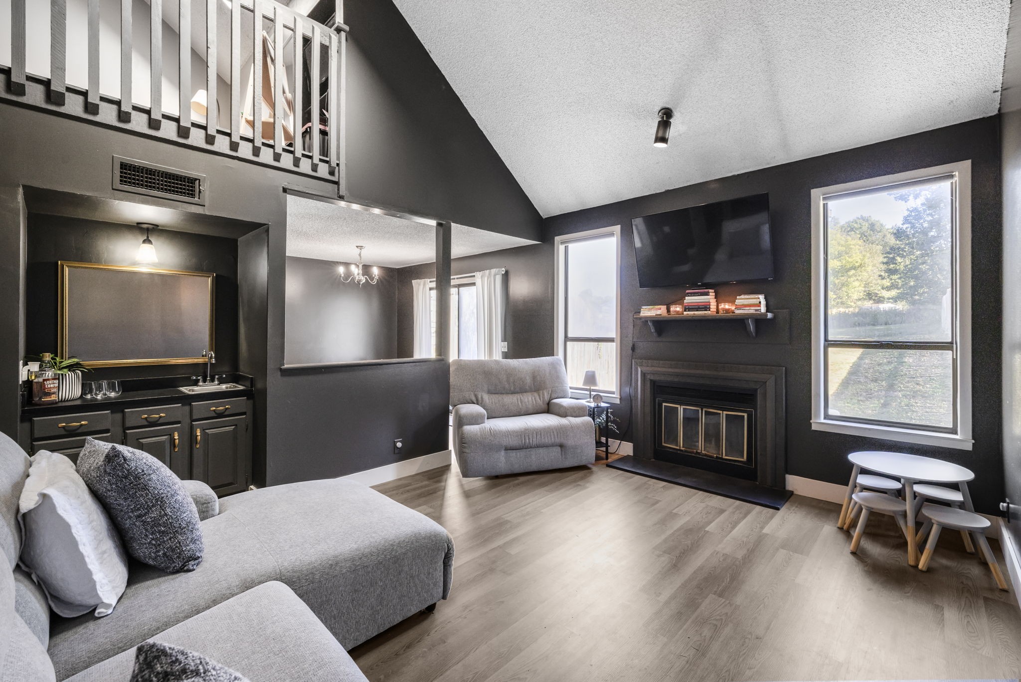 5446 Hickory Park Dr — photo