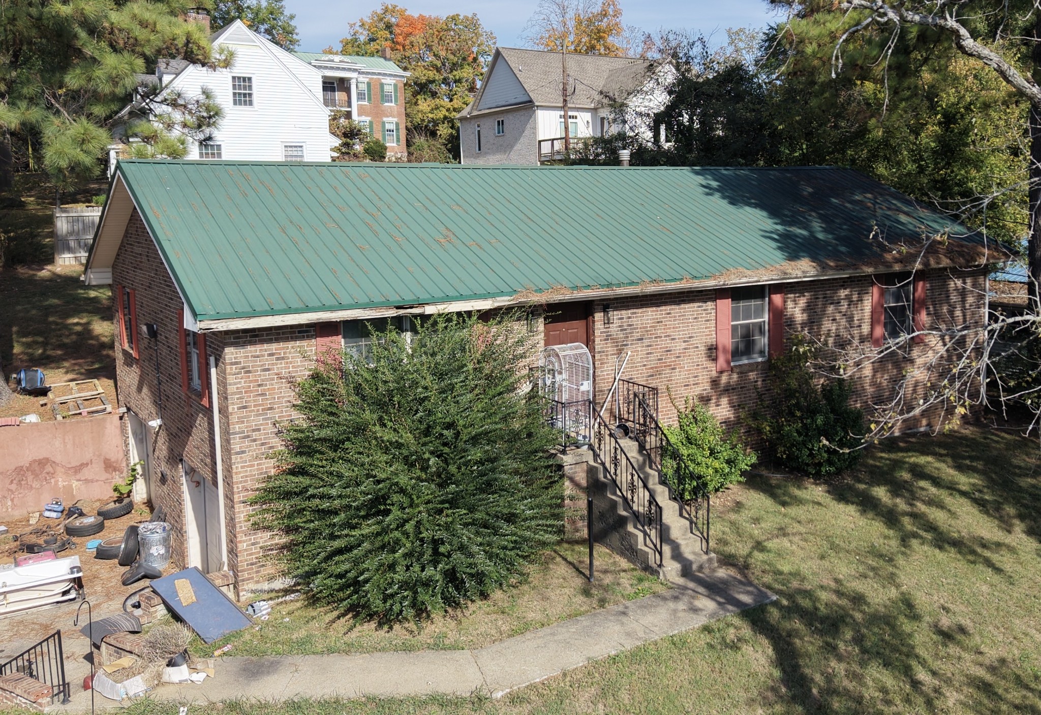 111 Madison Ter — photo