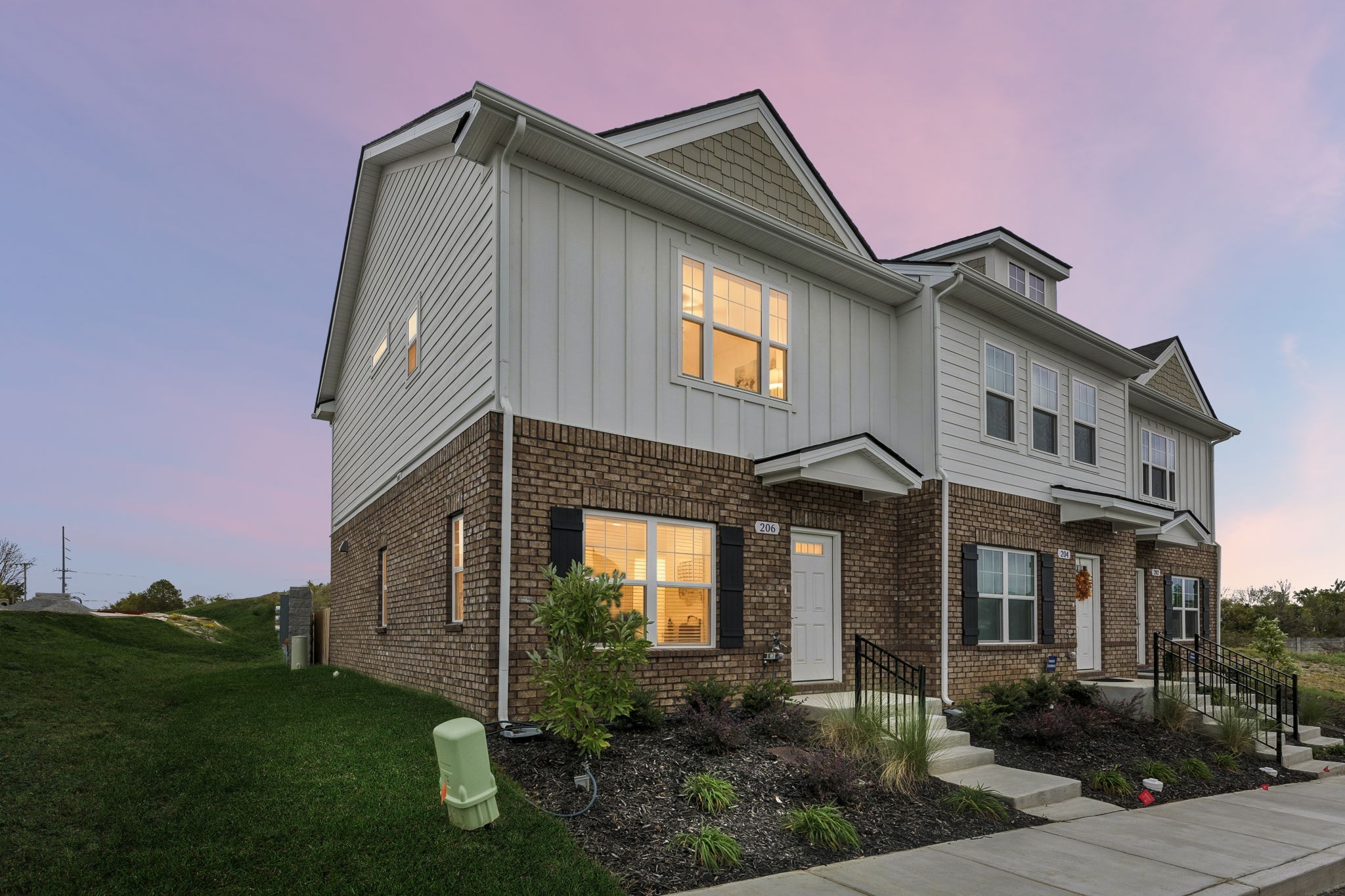 206 Dry Creek Commons Dr — photo
