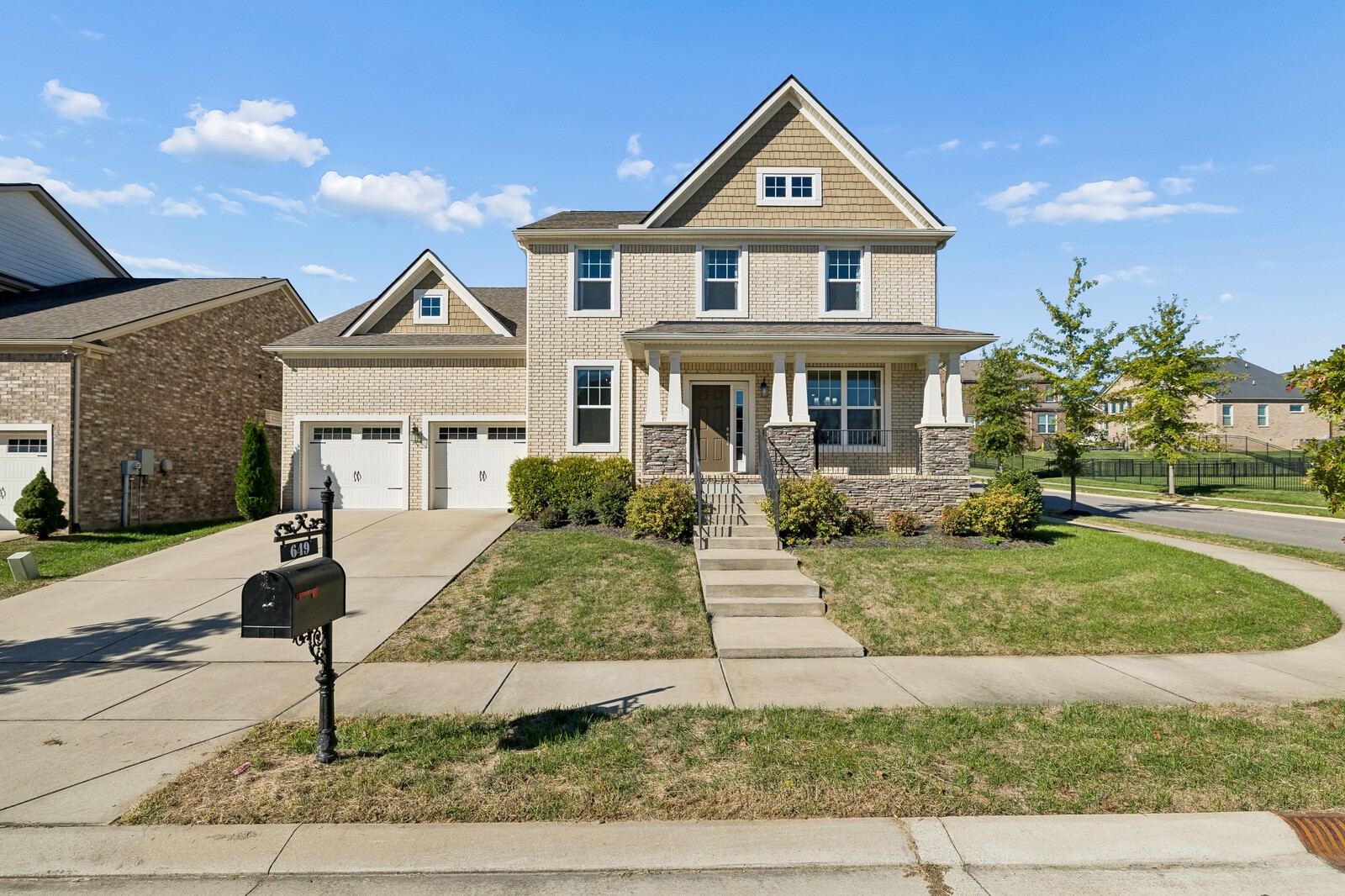 649 Beamon Dr — photo