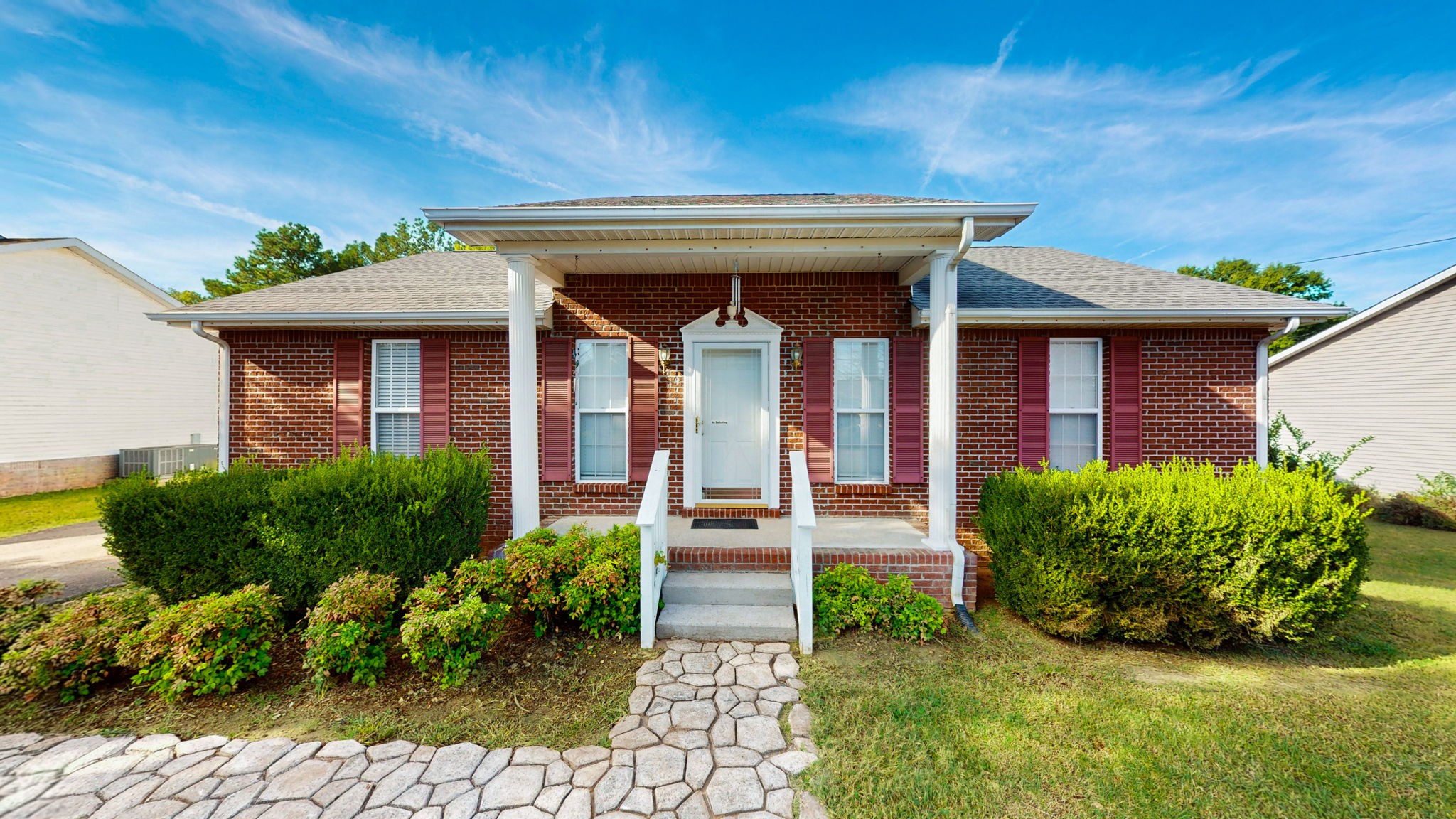 2615 Queen Anne Ct — photo