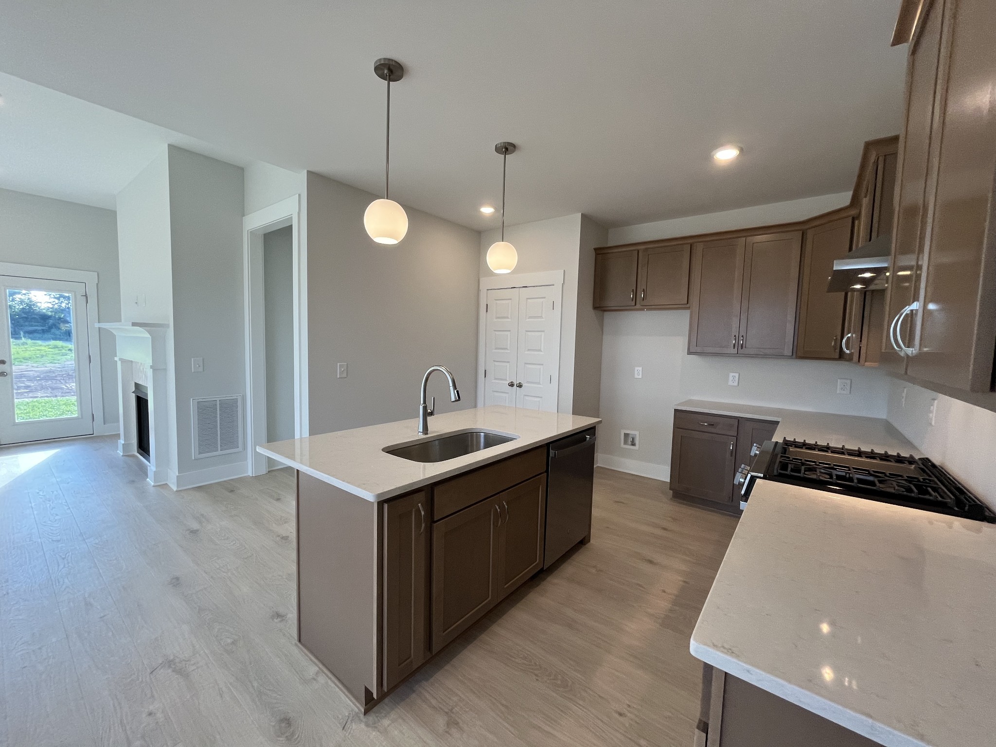 213 Blantons Park Dr — photo