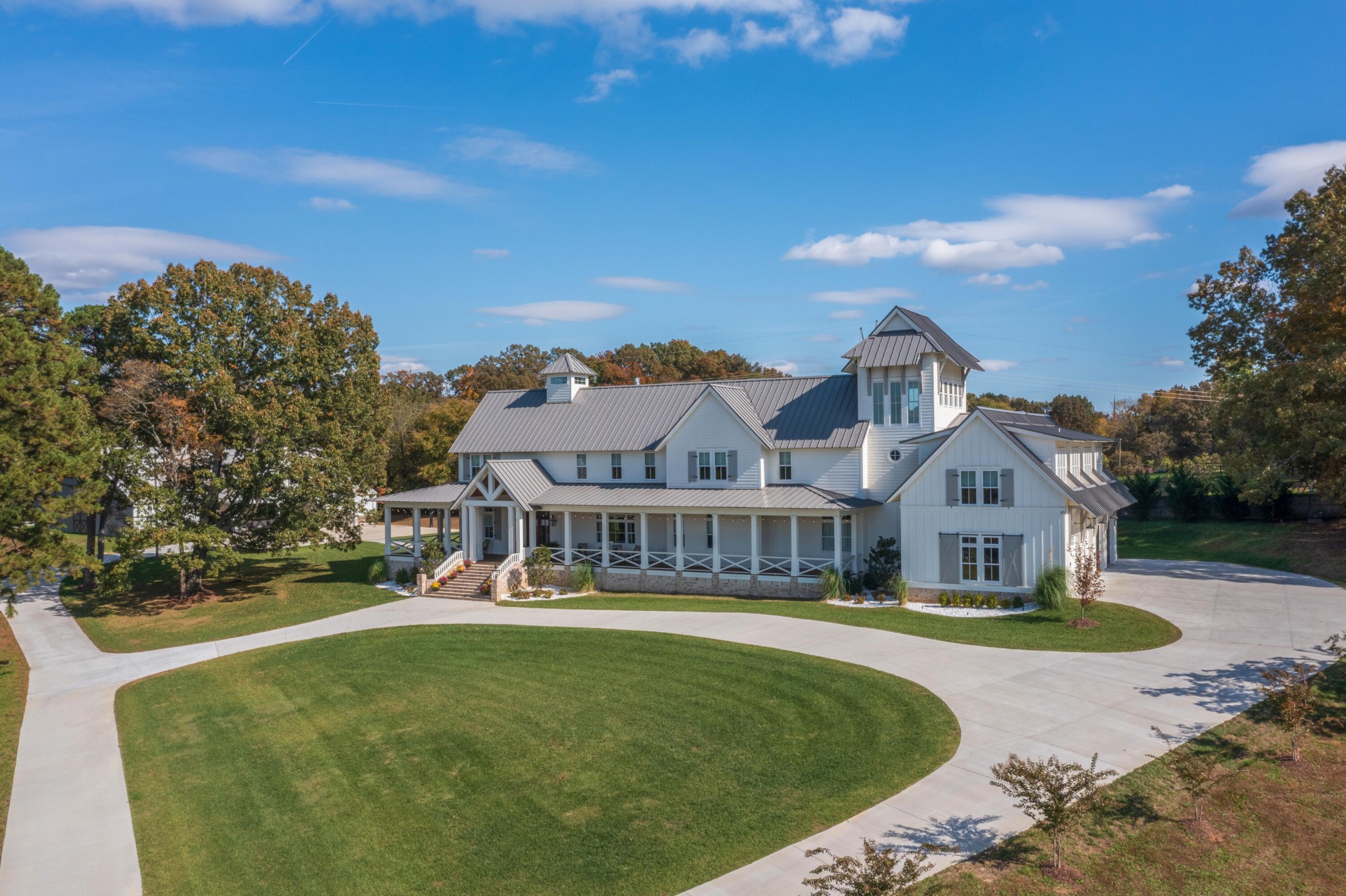 7468 Noah Reid Road — photo