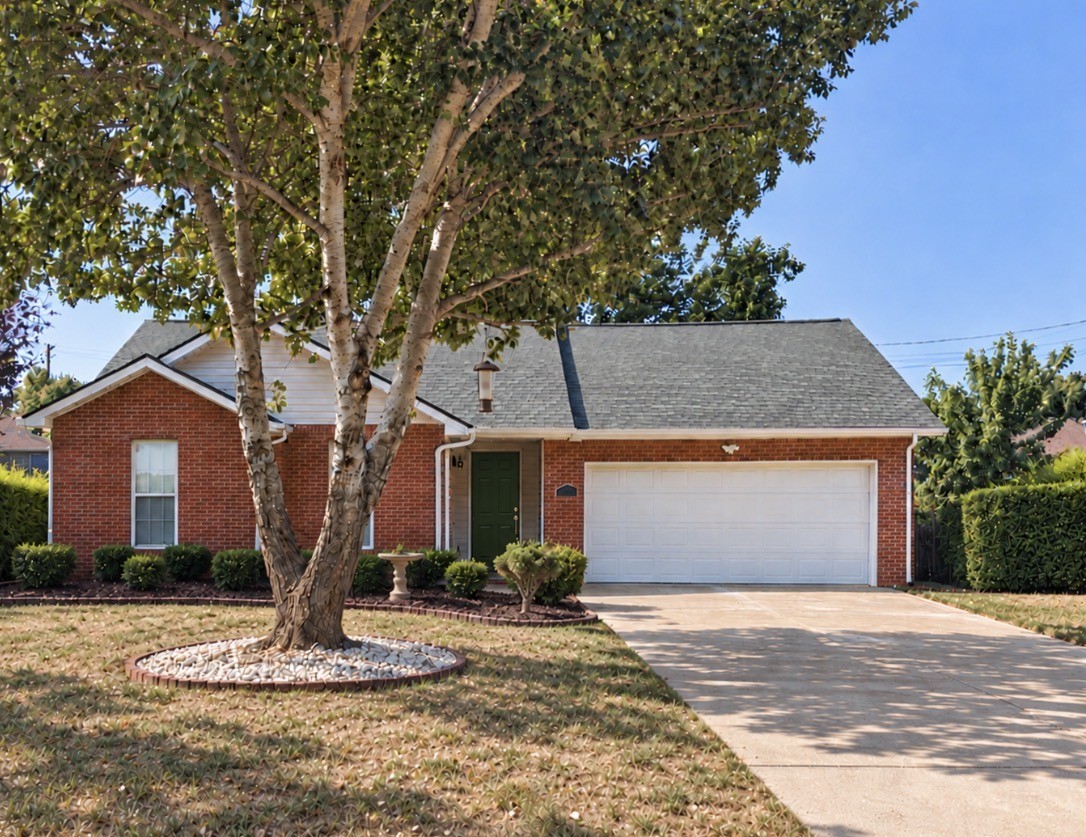 1006 Monica Dr — photo