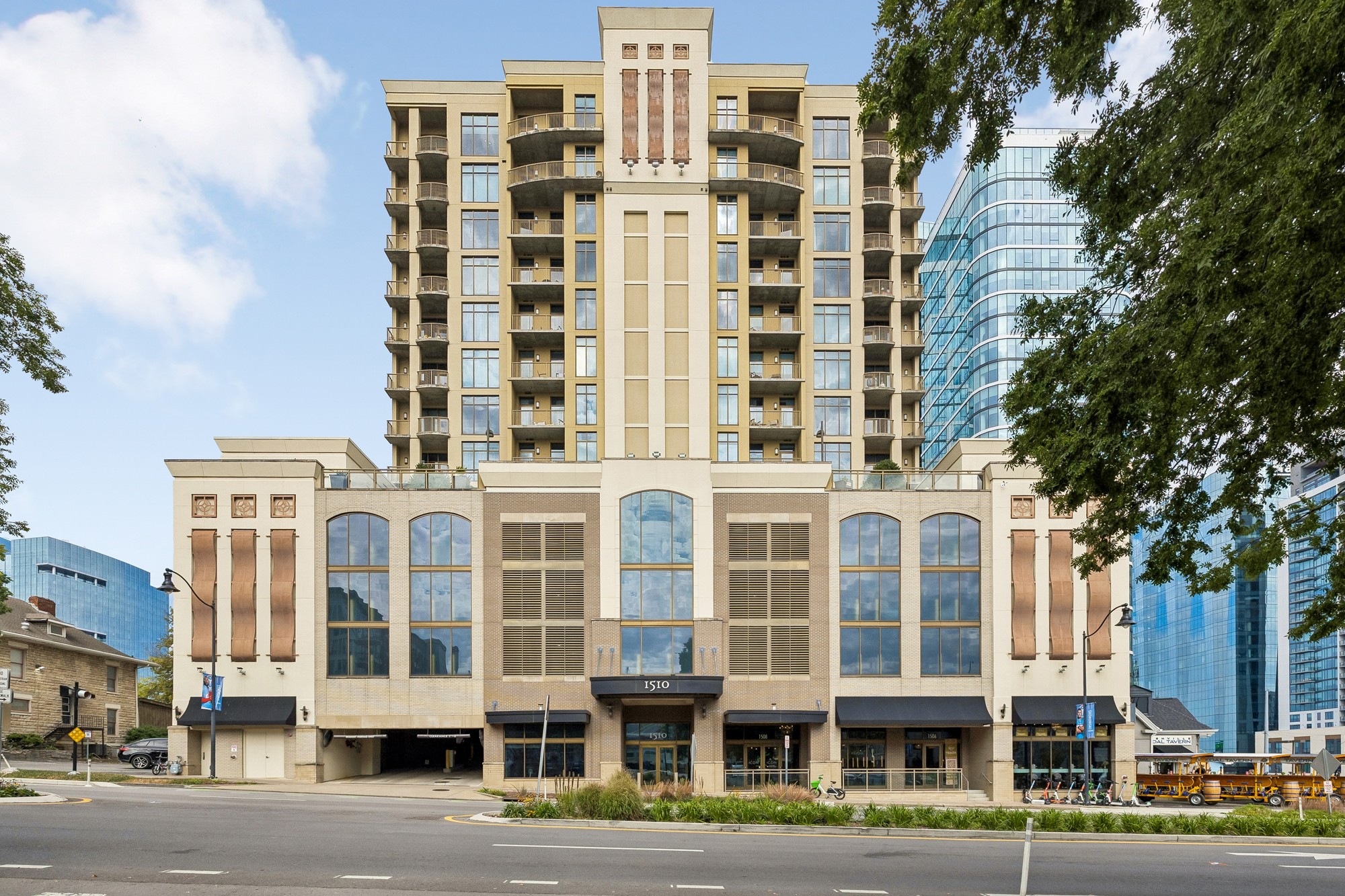 1510 Demonbreun St Unit 1509 — photo