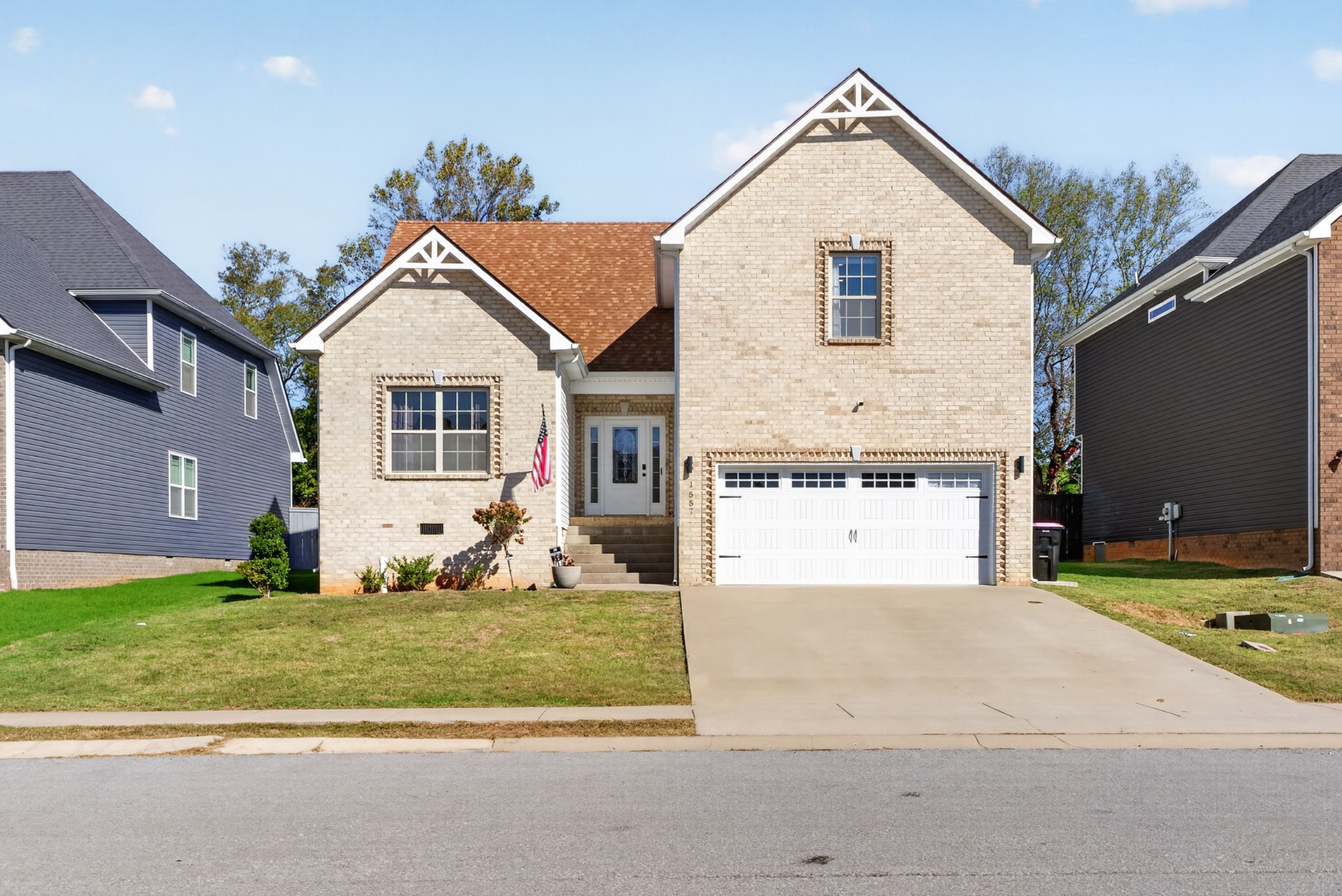 1557 Ellie Piper Cir — photo