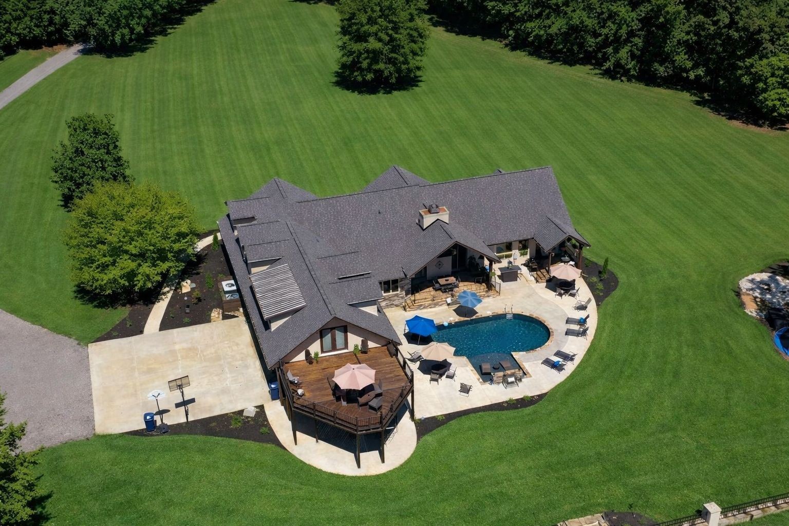 2622 Poplar Knoll Dr — photo