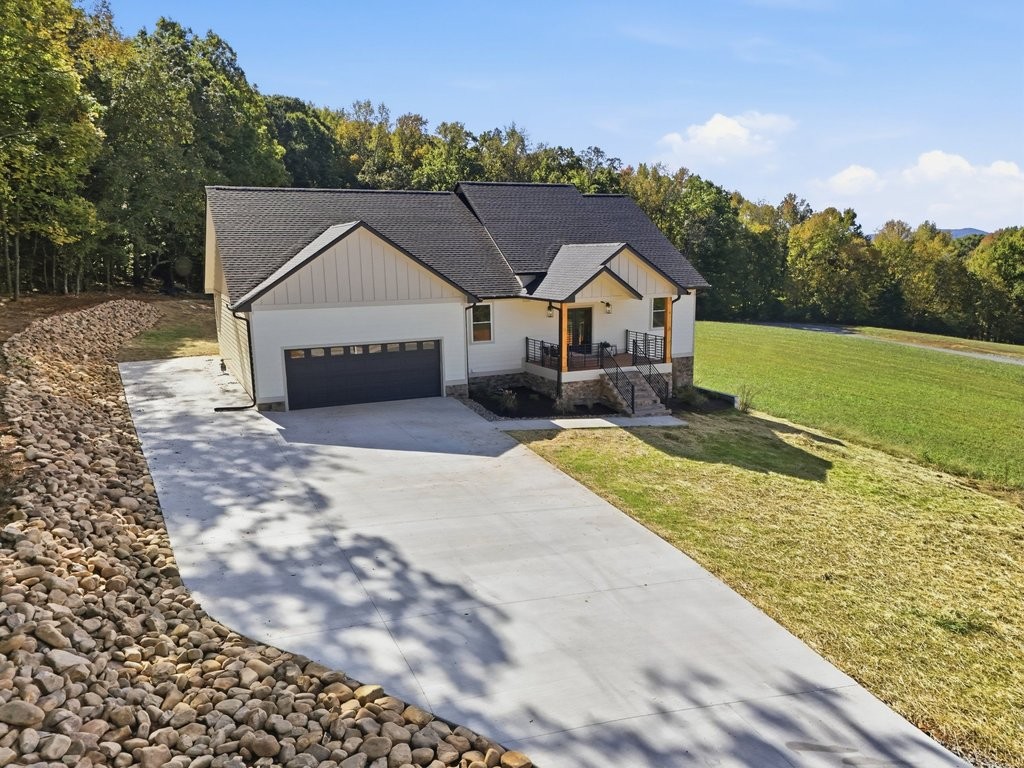 176 Butterfly Cove Trl — photo
