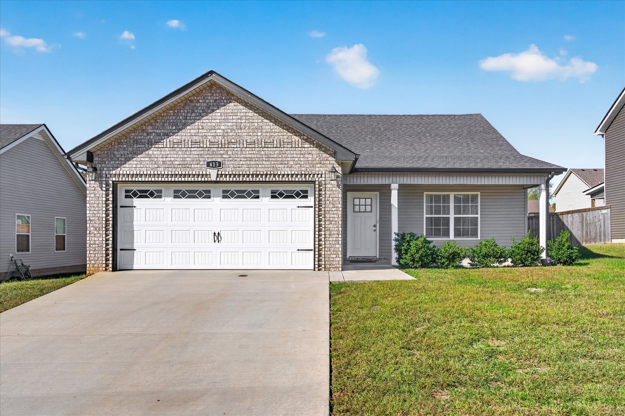 413 Irish Hills Dr — photo