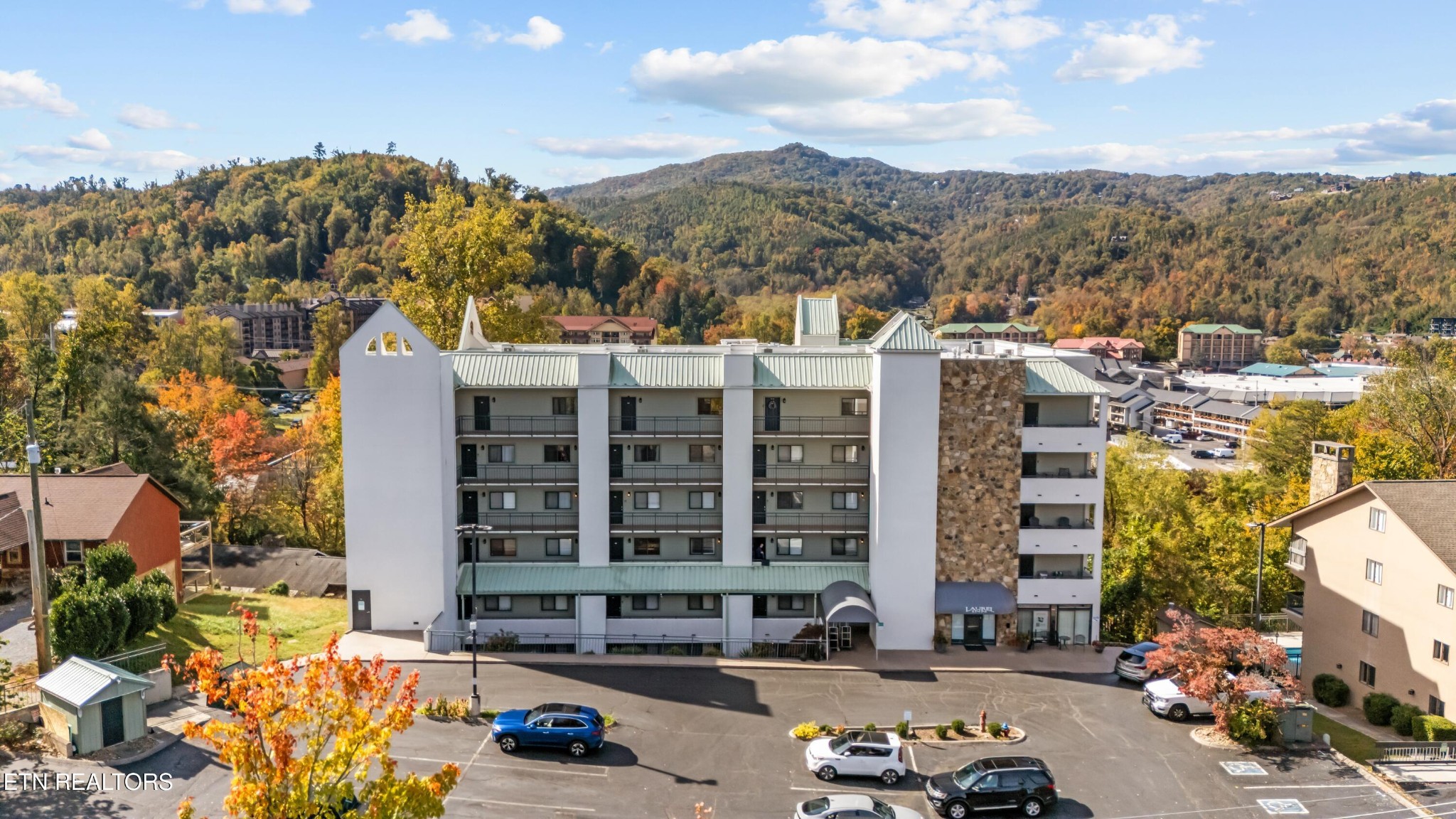 354 E Holly Ridge Rd Unit 409 — photo