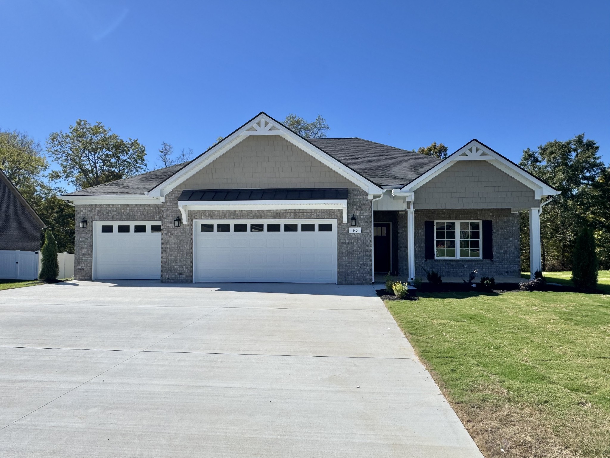 45 Spring House Dr — photo