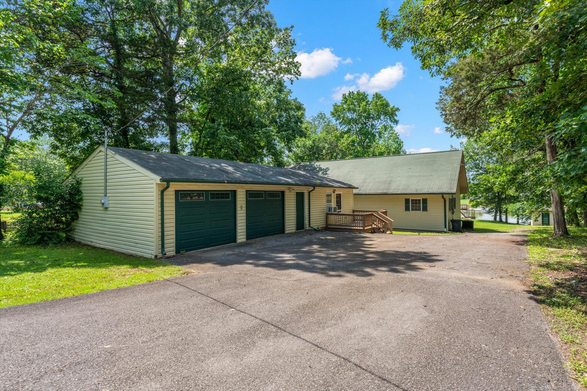 152 Hiwassee Drive, Decatur, TN 37322 — photo 2