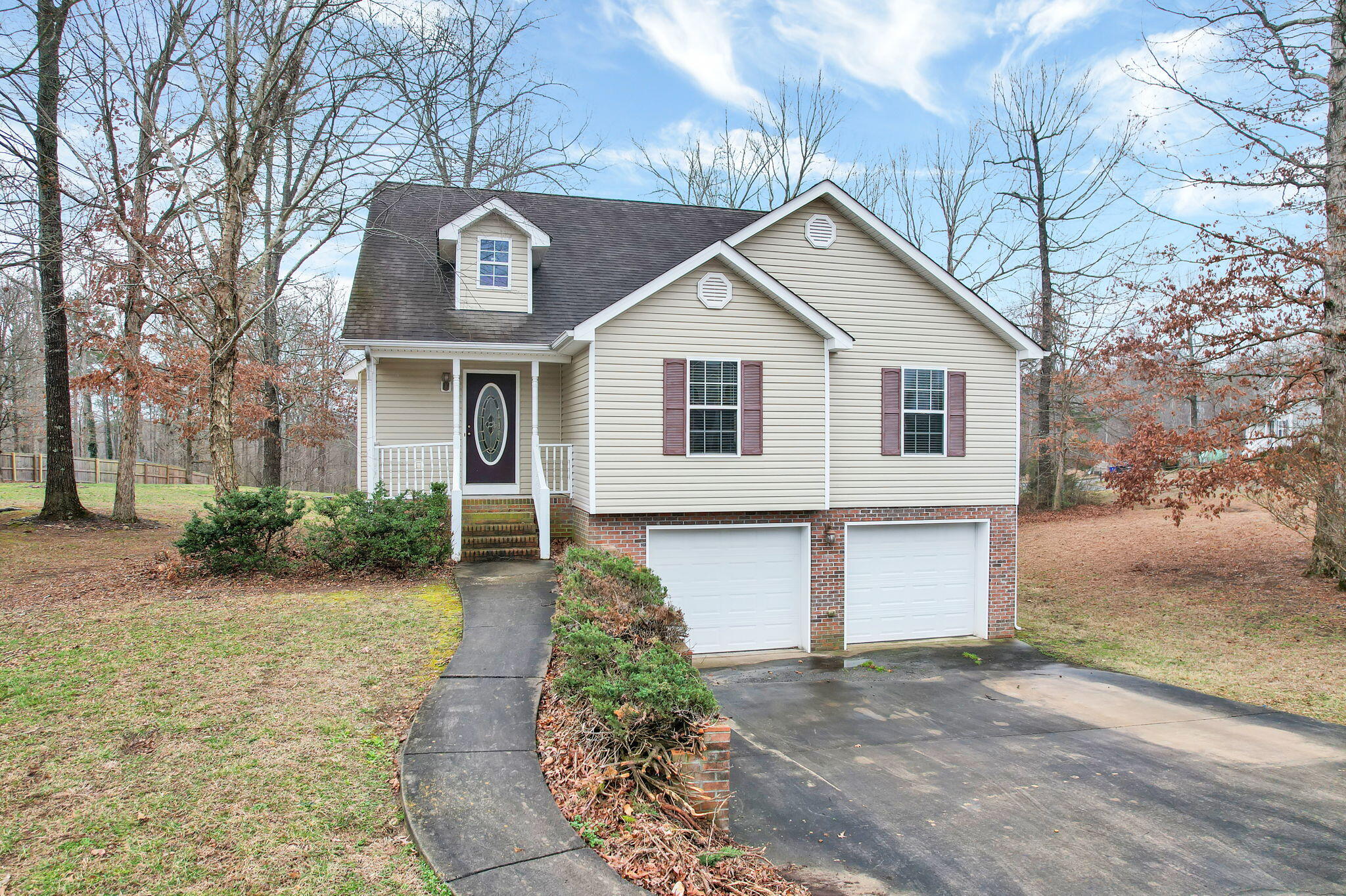 360 Webb Lane NE — photo
