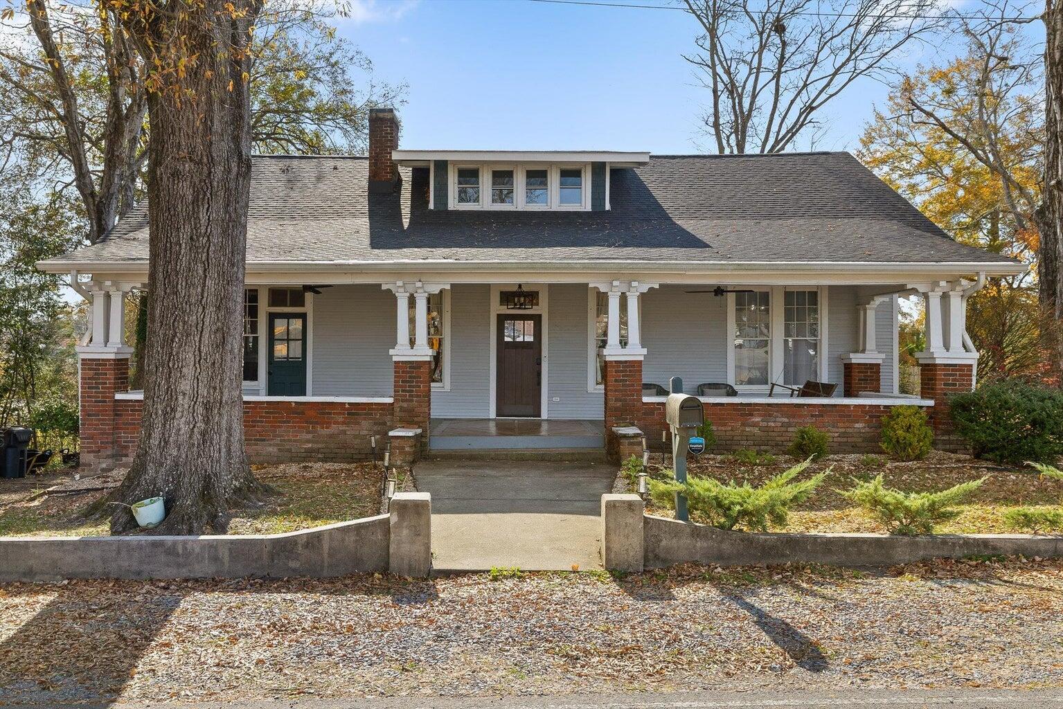 207 Culberson Avenue — photo