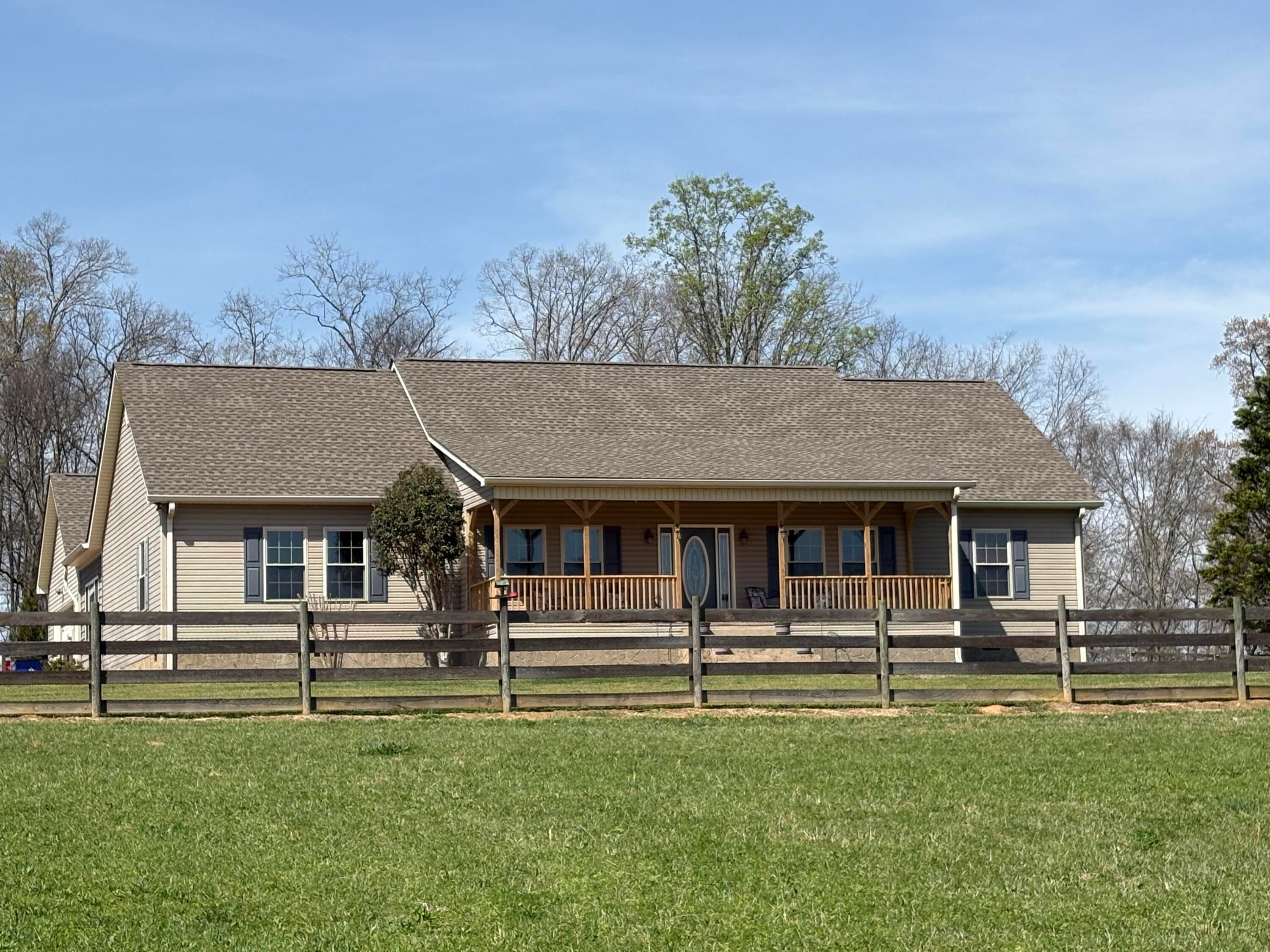 680 Horton Road SE — photo