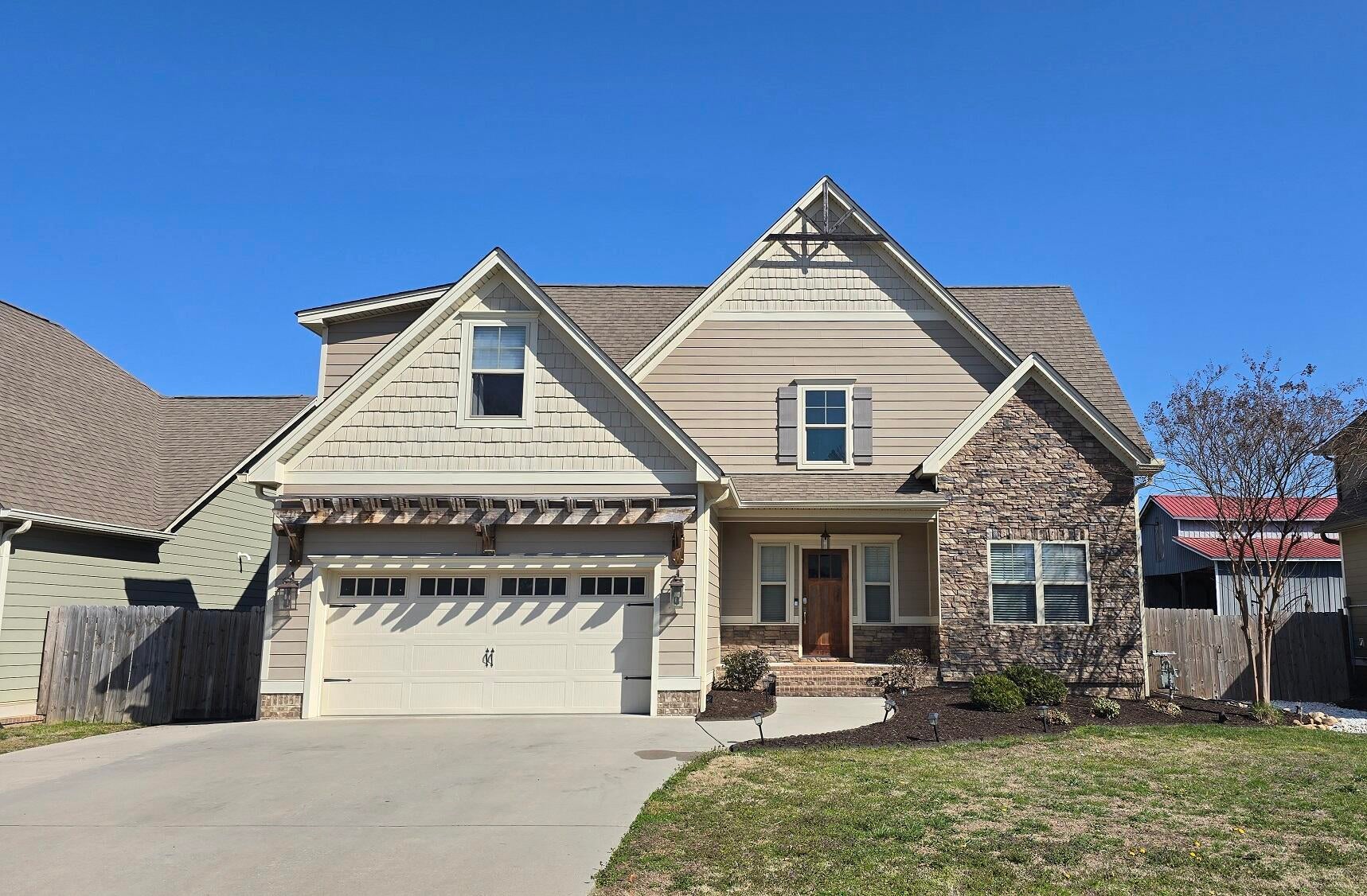 2620 Middleton Lane NW — photo