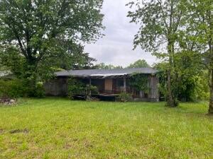 447 Durkee Road SE — photo