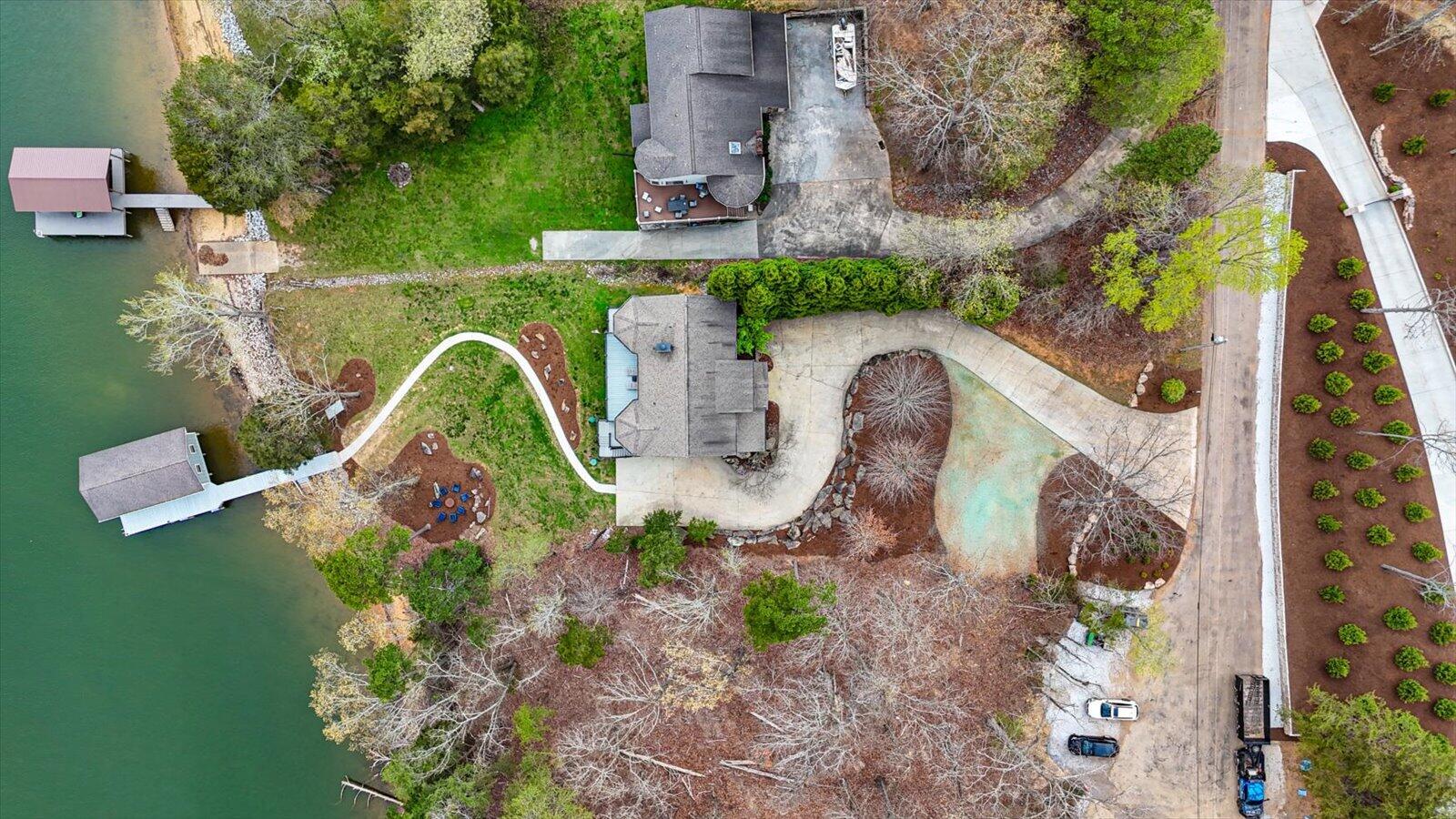 302 Key Cove Road — photo