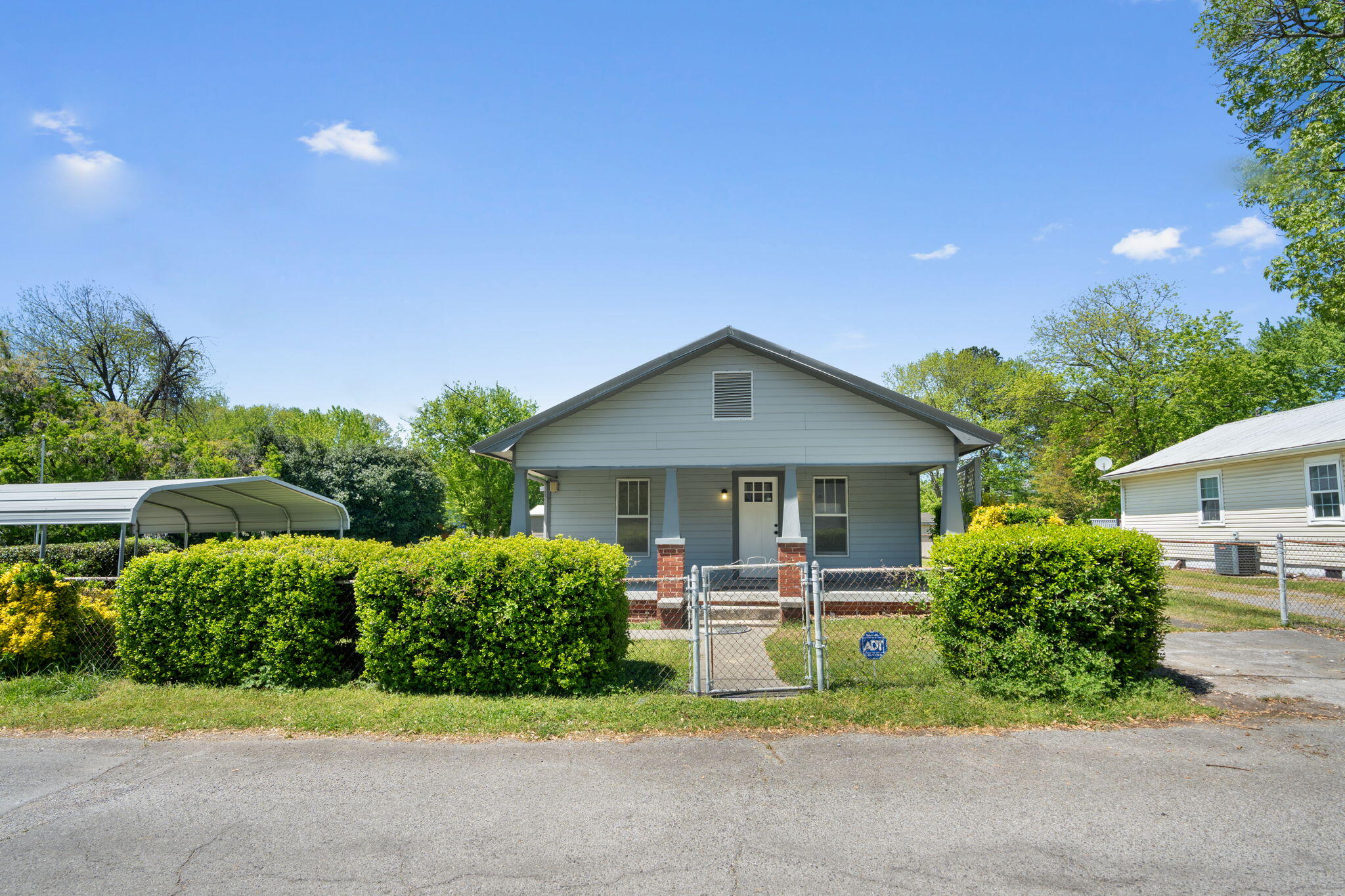 1408 Elrod Street SE — photo