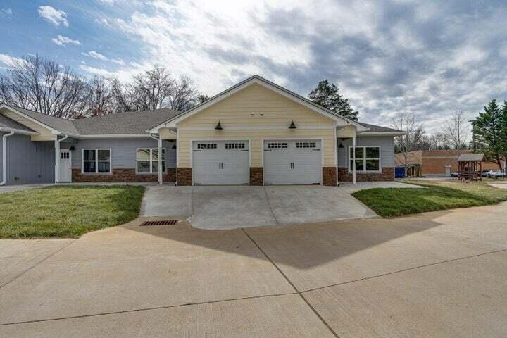 4470 Keith Street NW, 502 — photo