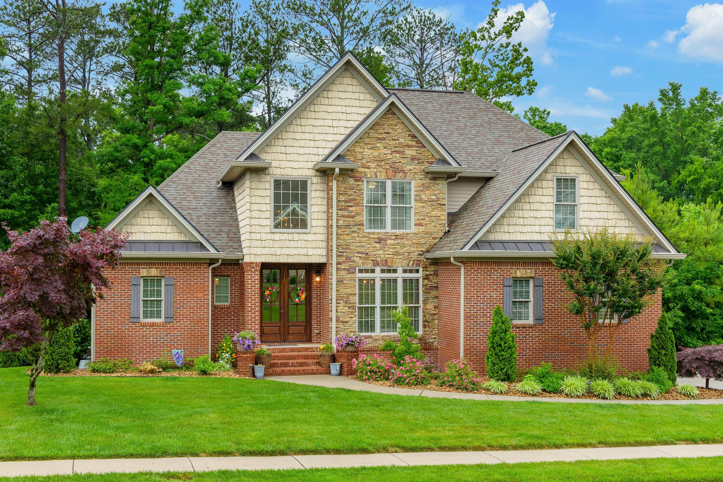 2725 Kensington Park Trail NW — photo
