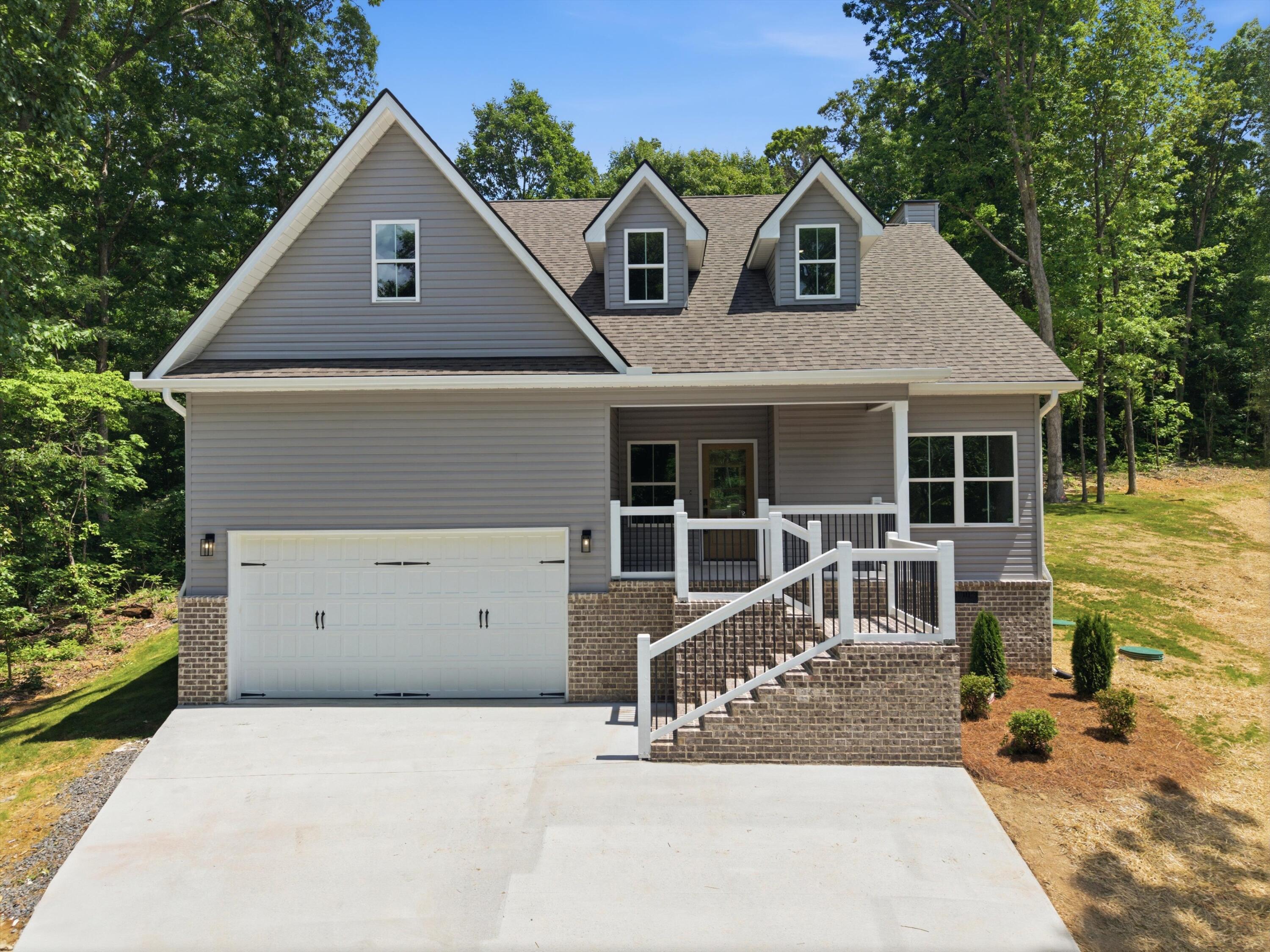 220 Hollow Road NE — photo