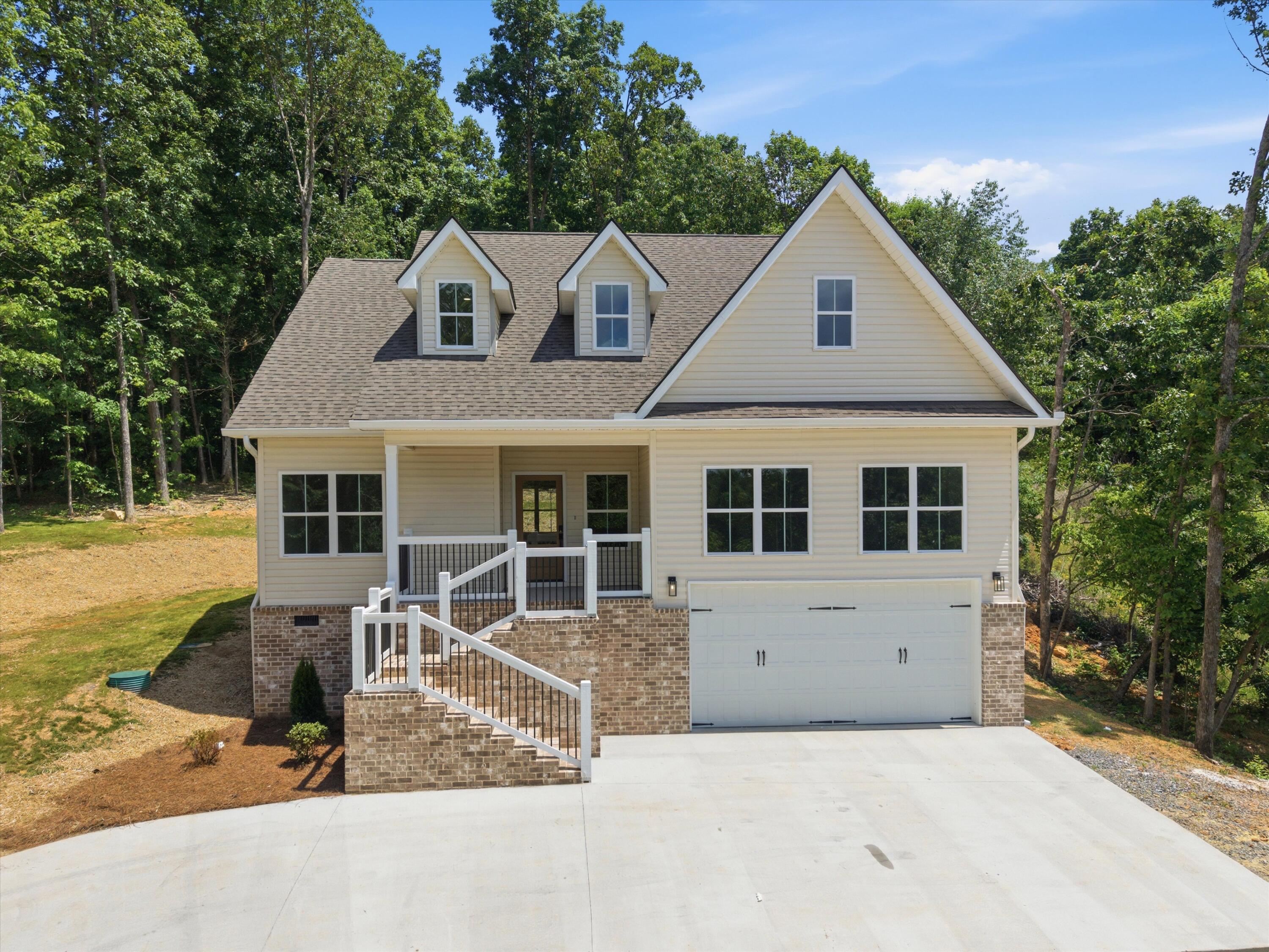 212 Hollow Road NE — photo