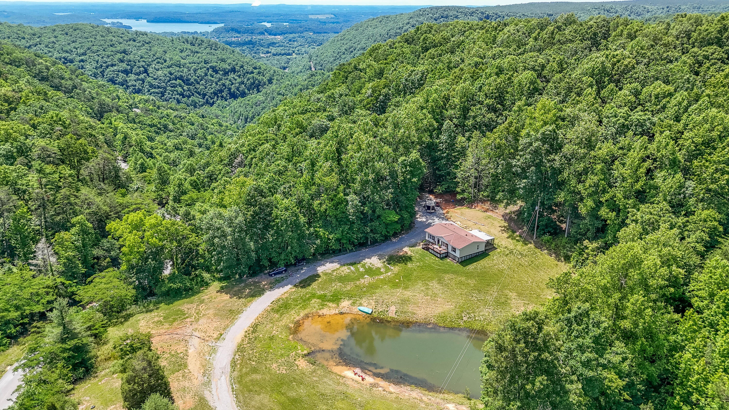 2479 Shut In Gap Road, Spring City, TN 37381 — photo 2