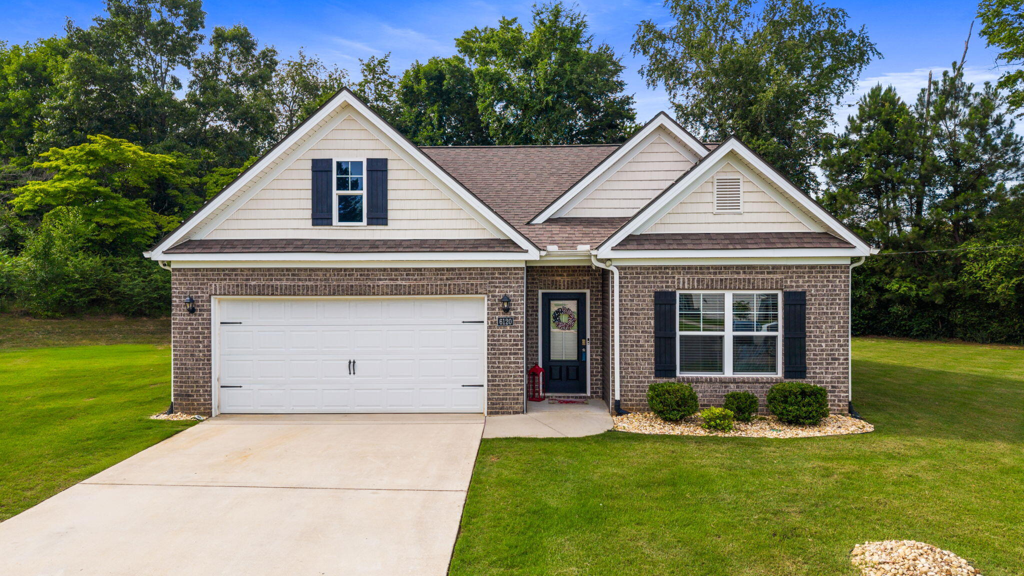 6120 Pearson Lane NW — photo
