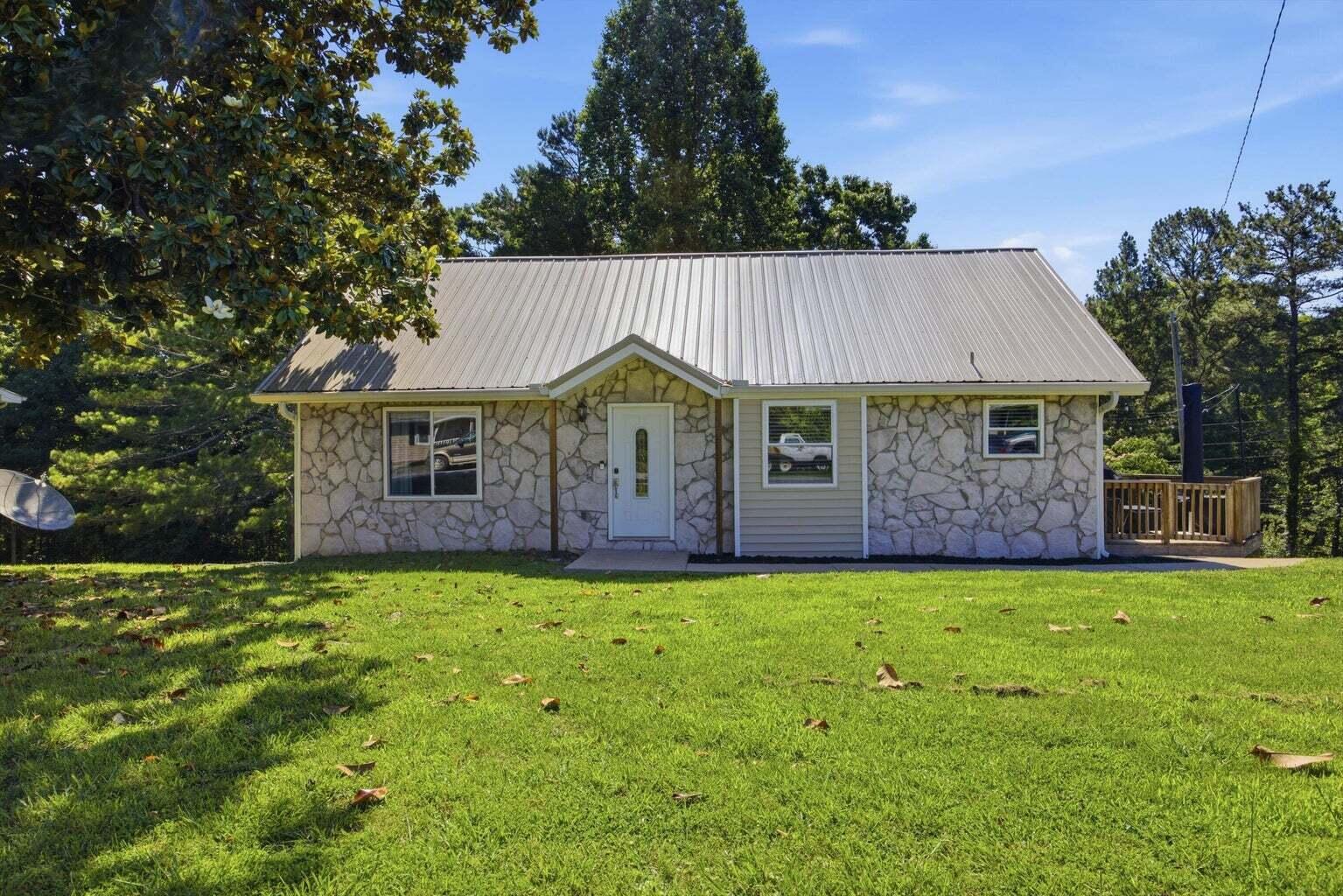 36 Crest Circle — photo