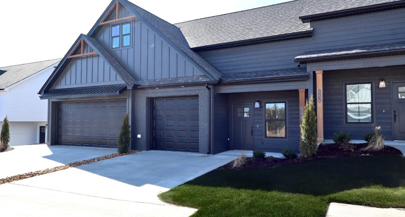 3216 Green Turtle Lane NE — photo