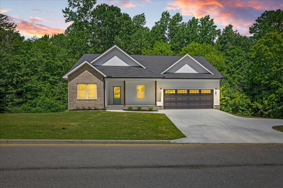 305 Shadows Lawn Drive — photo