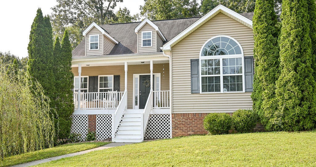 7280 Salmon Lane — photo