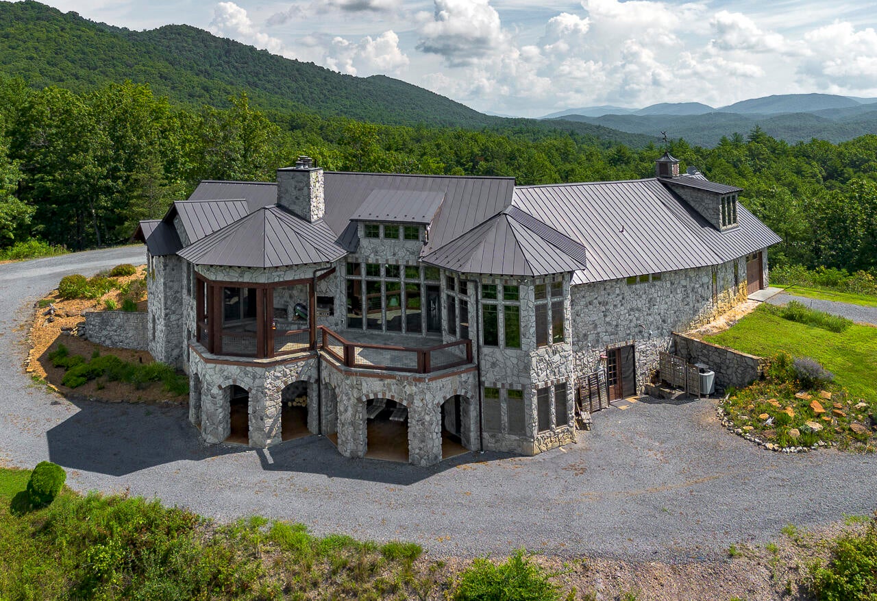 144 Seven Ridges Rd — photo