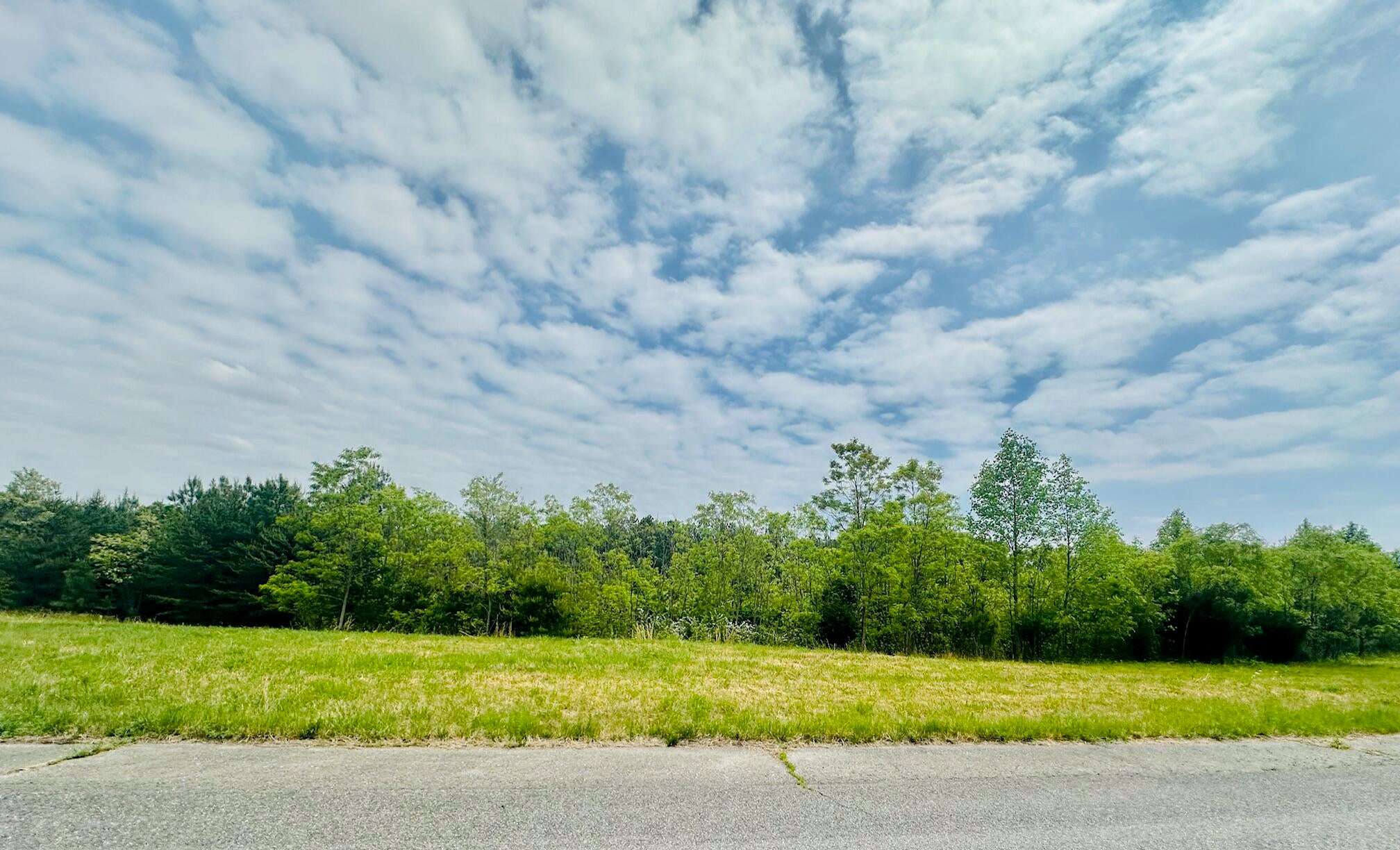Home in Moneta, VA 24121 — photo 2