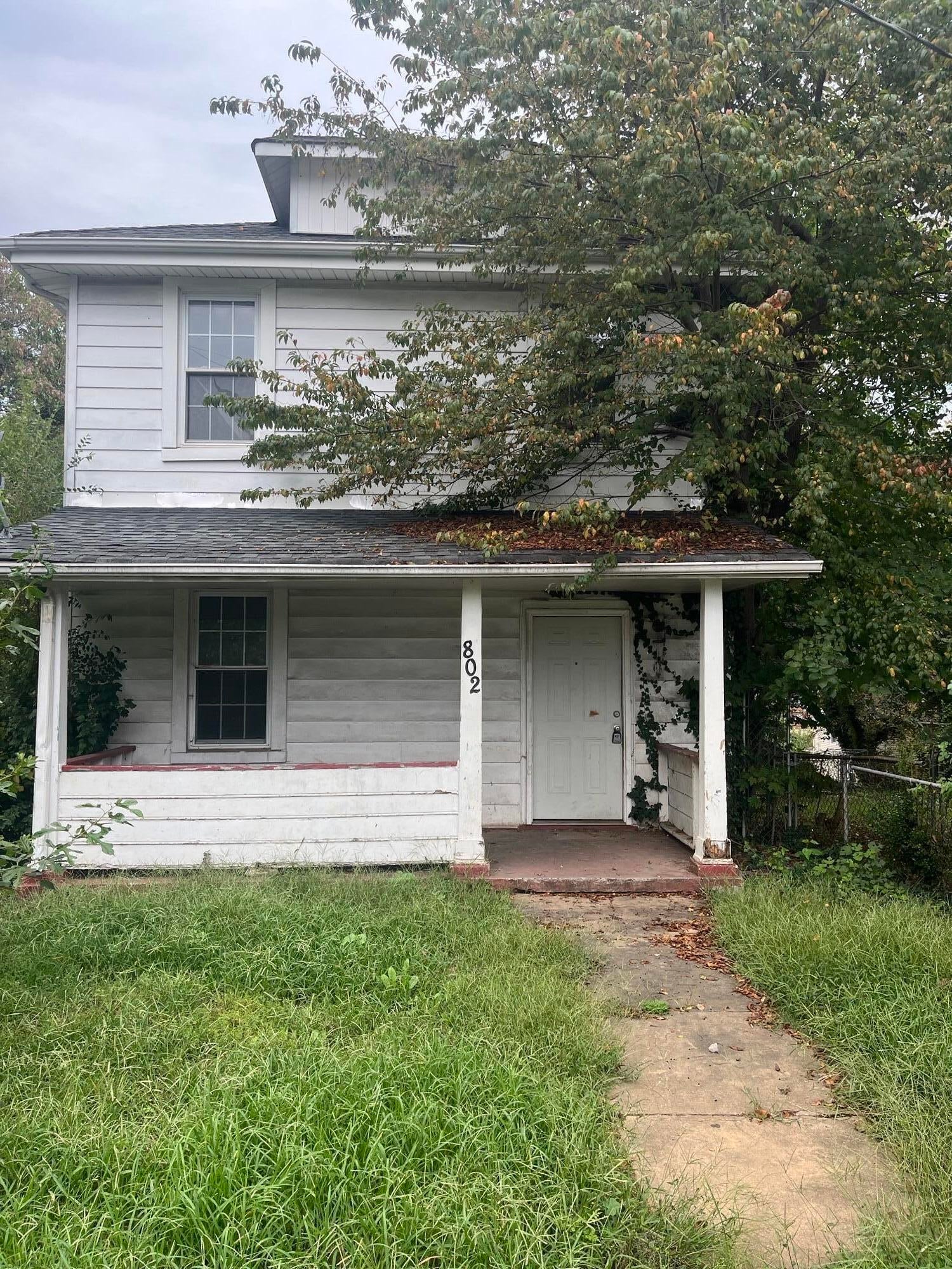 802 Morrill Ave SE — photo