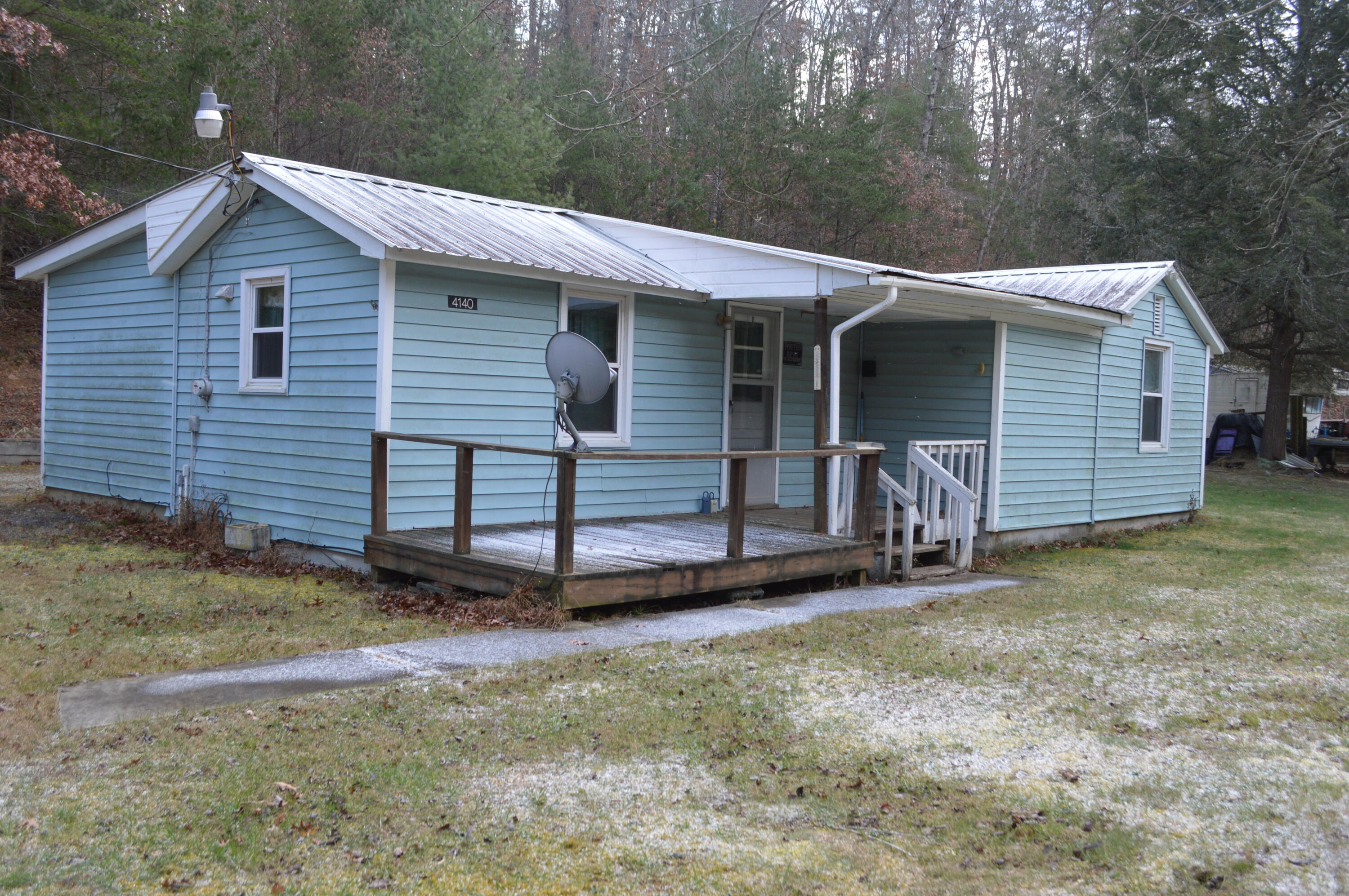4140 Peaceful Valley Rd — photo