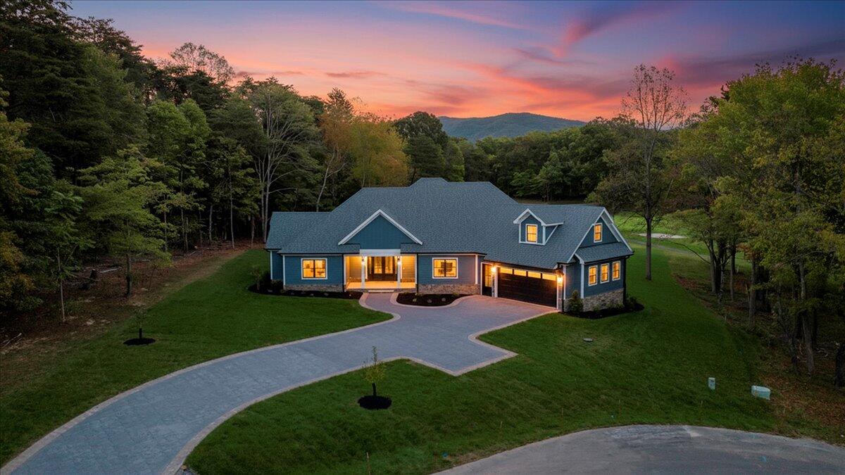 31 Flagstick Ct — photo