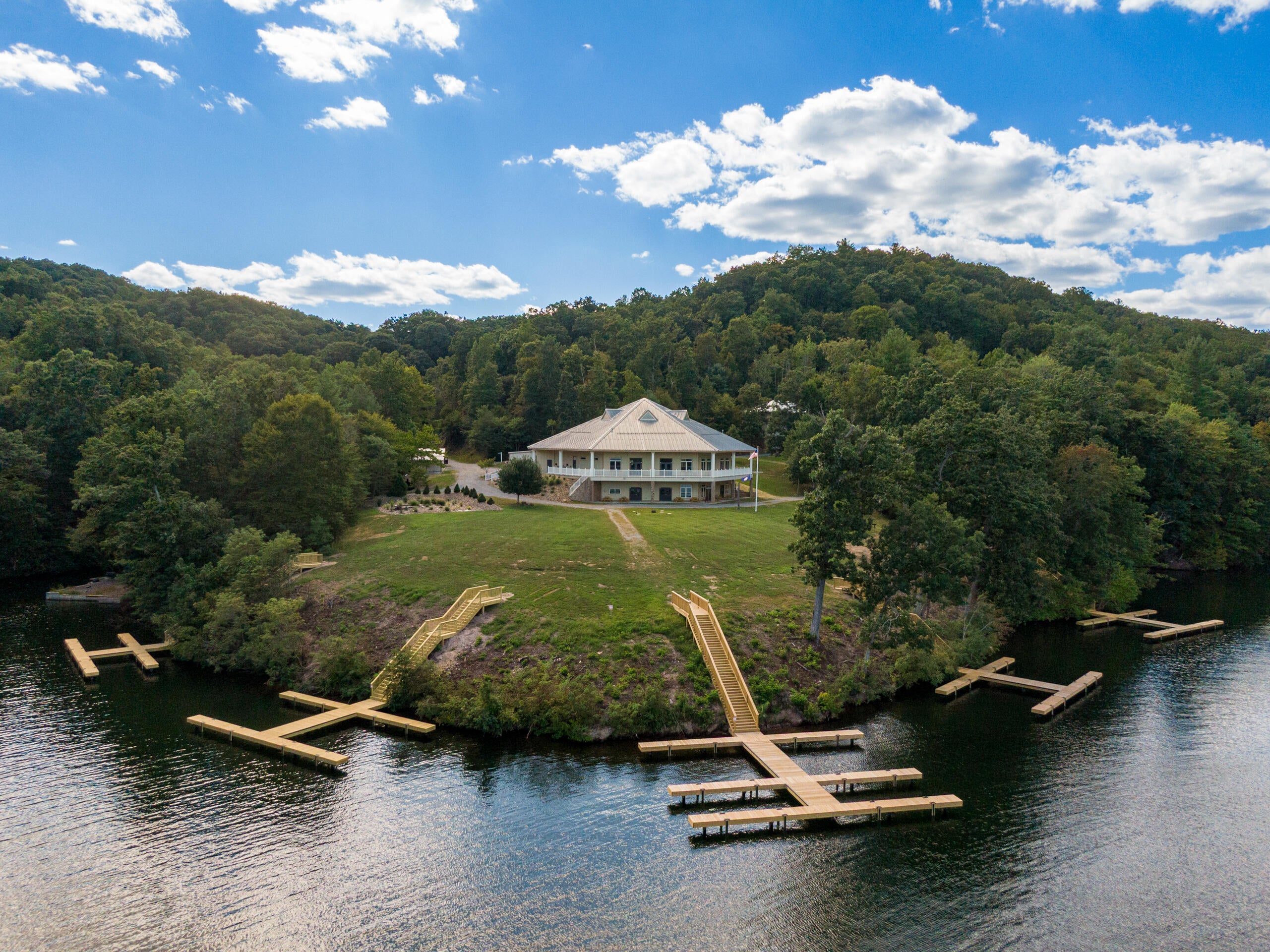 4100 Adventure Base Rd — photo