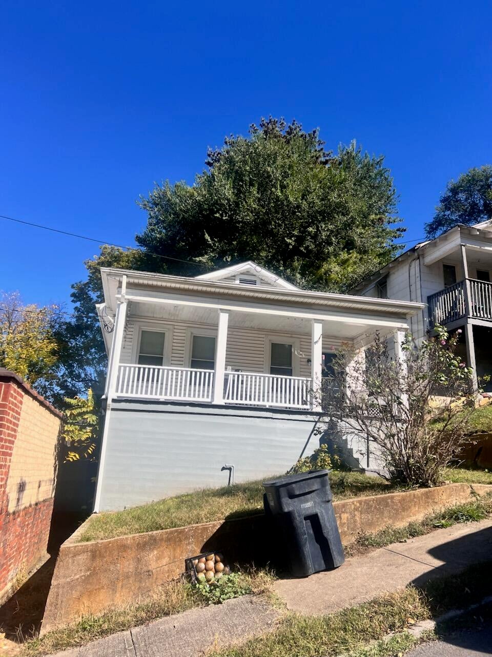 408 Jennings Ave SE — photo